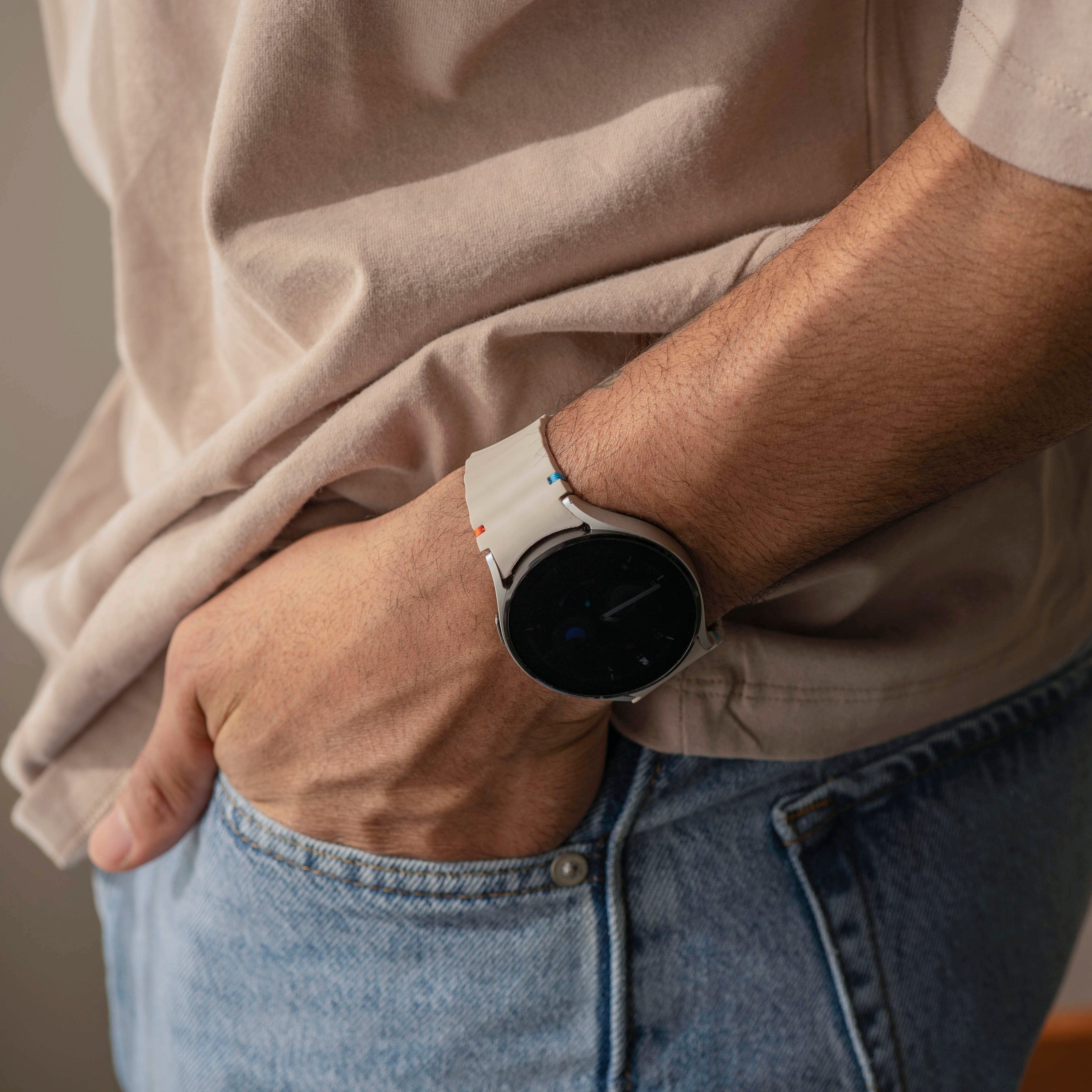 Samsung Galaxy Watch 5 44mm Wave Strap (Starlight)