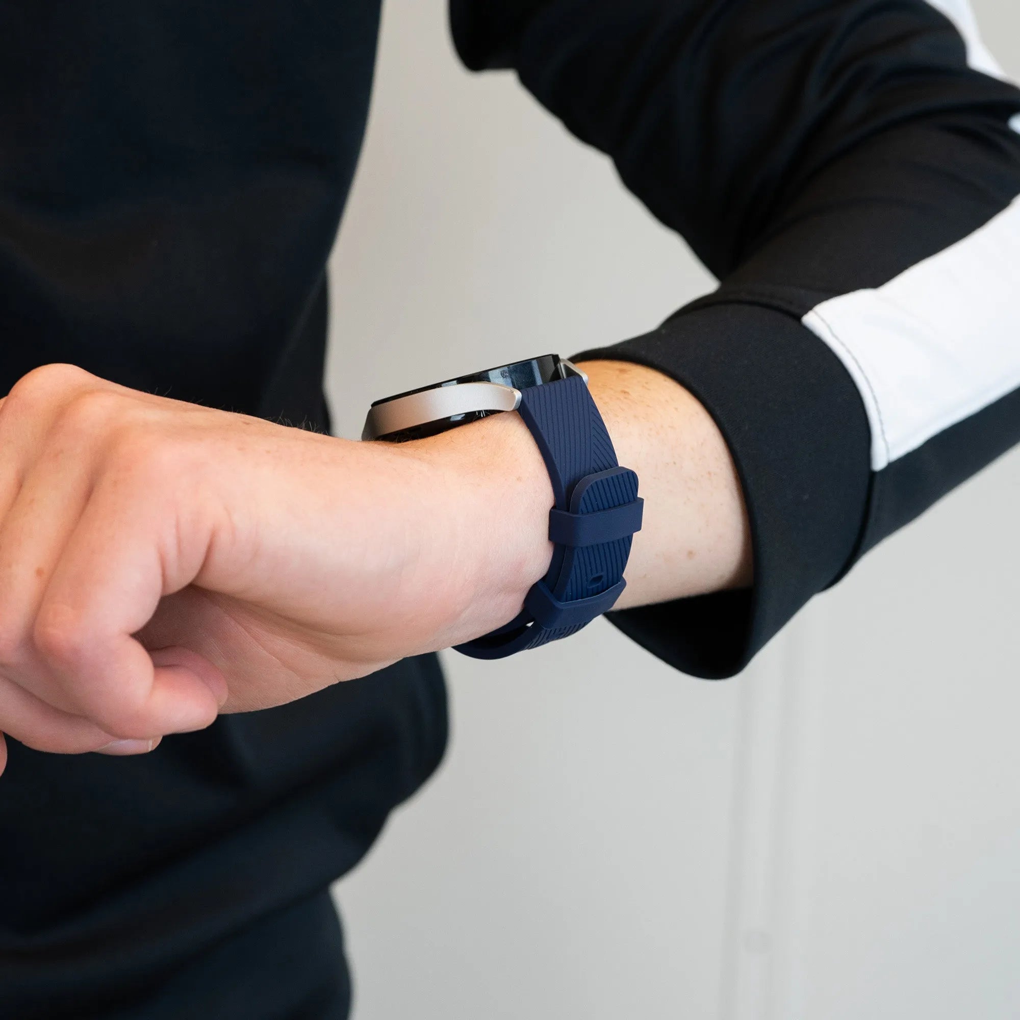Bandz Levowatch Edgy Silicone Strap 'Deluxe' (Dark Blue)