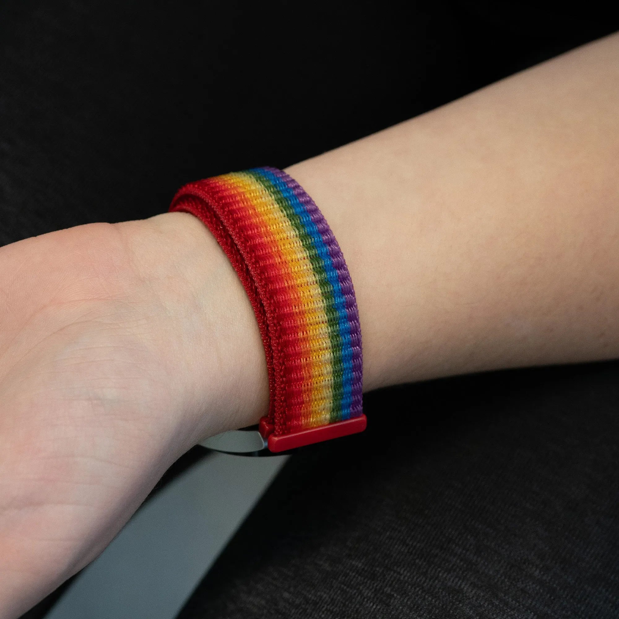 Bandz Bracelet nylon à boucle Levowatch Edgy (arc-en-ciel)