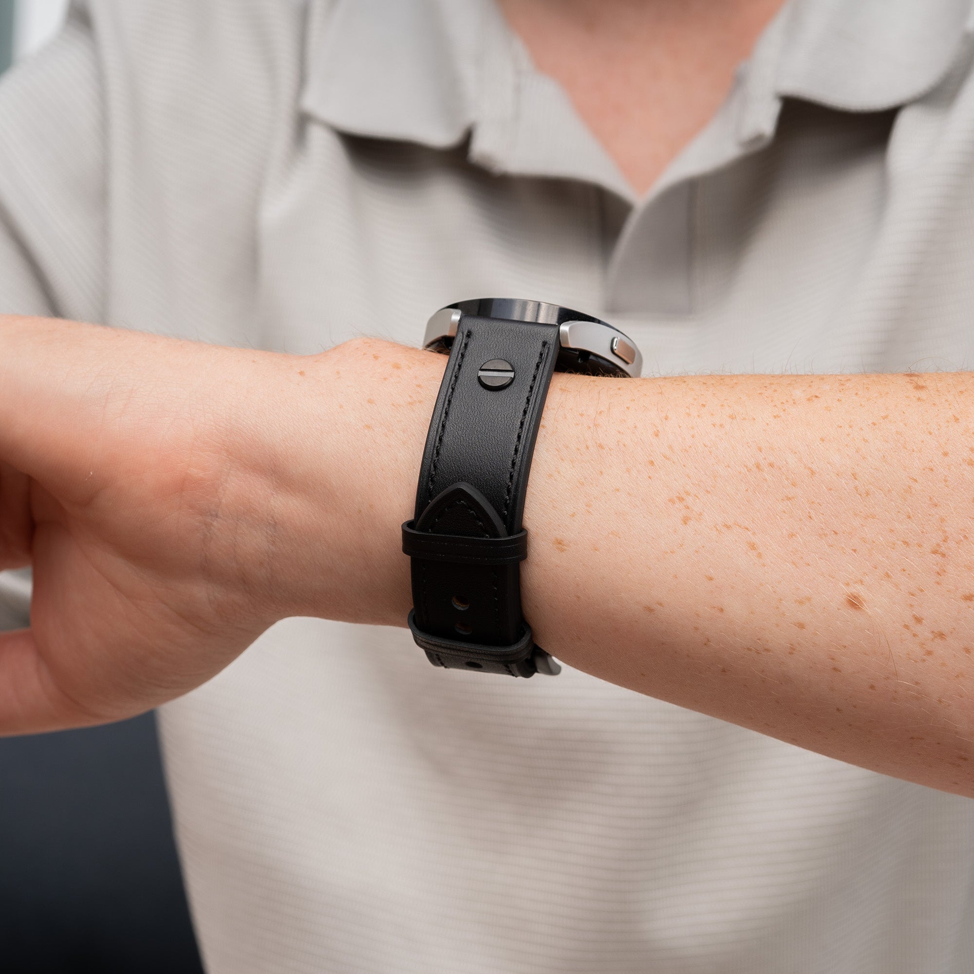Bracelet cuir avec vis Polar Grit X2 Pro (noir)