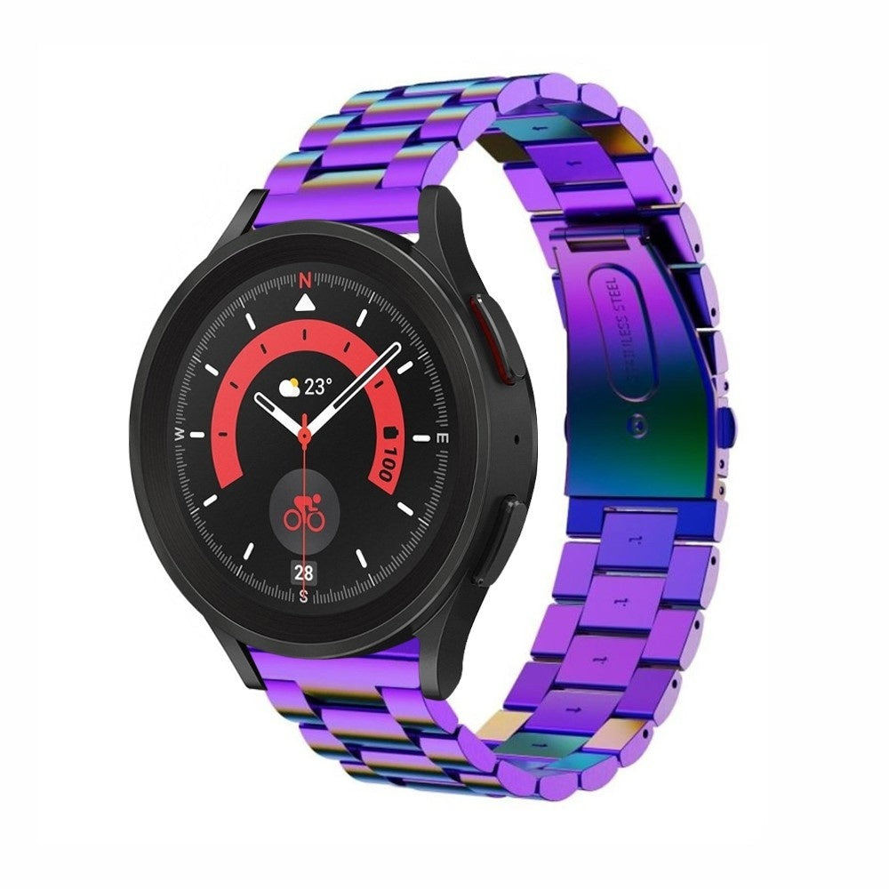 Steel Strap, pearlescent, on a watch, 3/4 front view