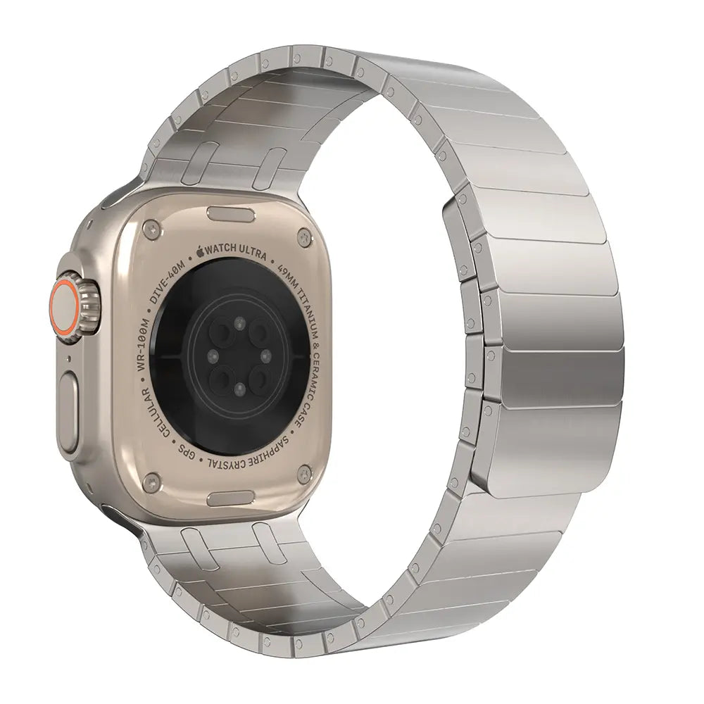 Bracelet acier magnétique premium Apple Watch (or titane)
