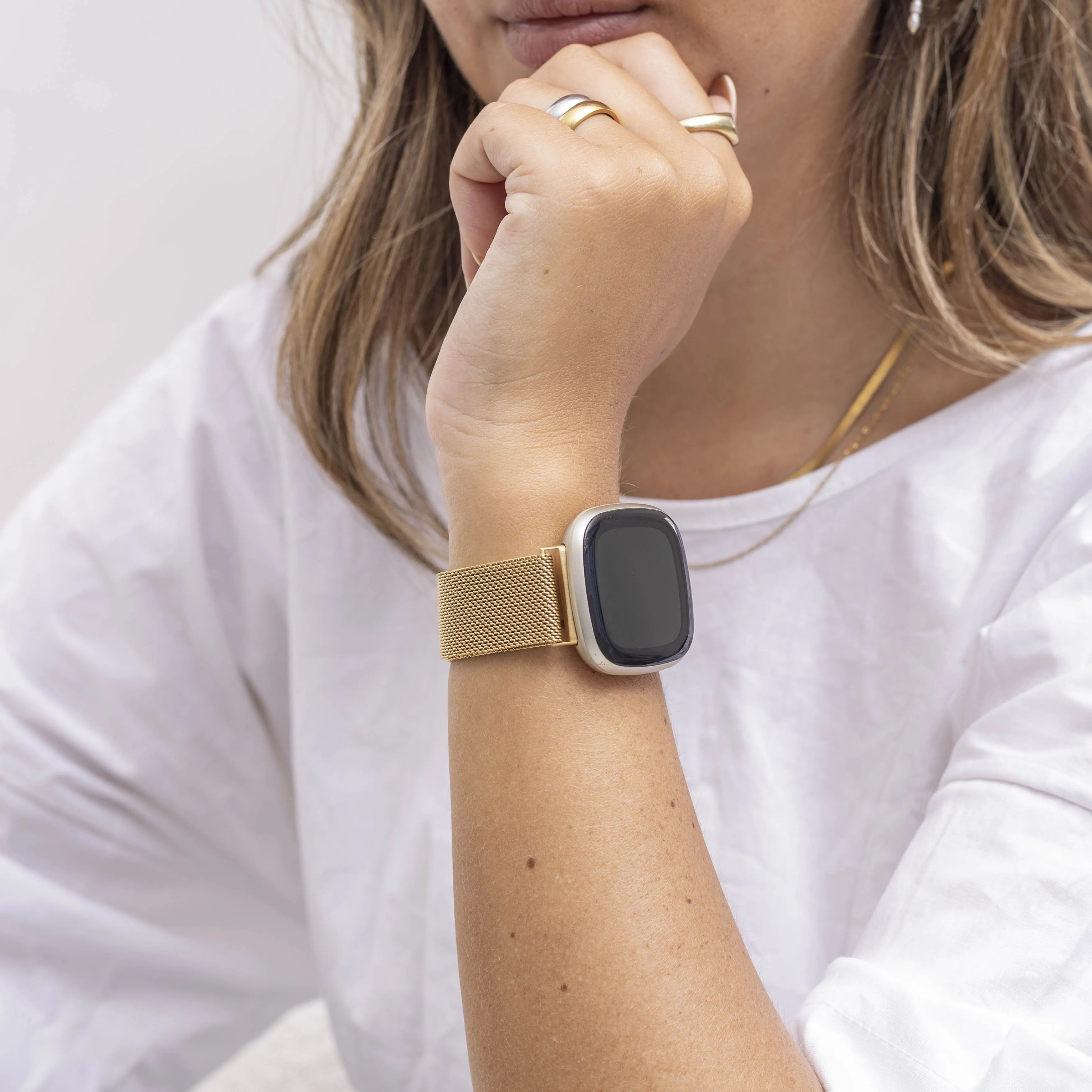 Bracelet Milanais Fitbit Sense (or)