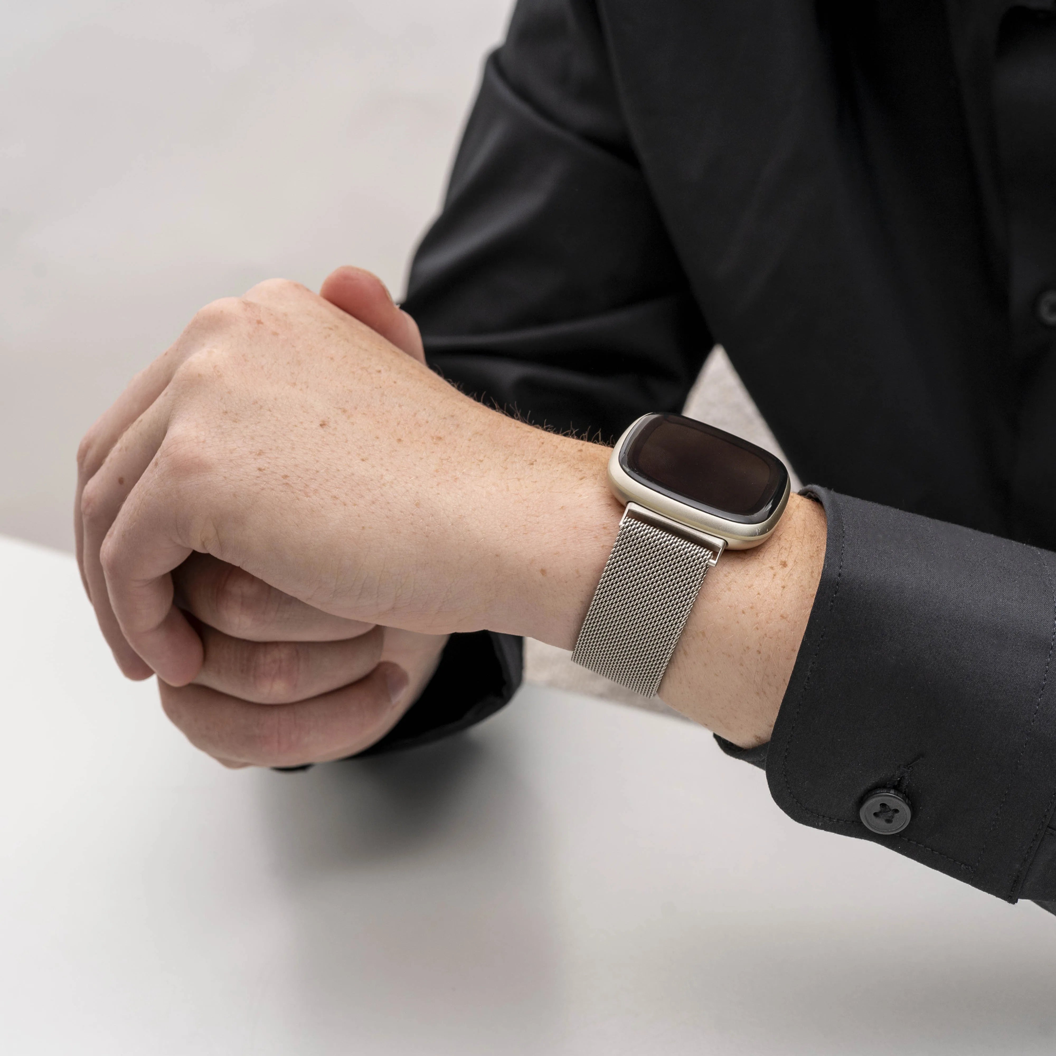 Bracelet Milanais Fitbit Sense (lumiere stellaire)