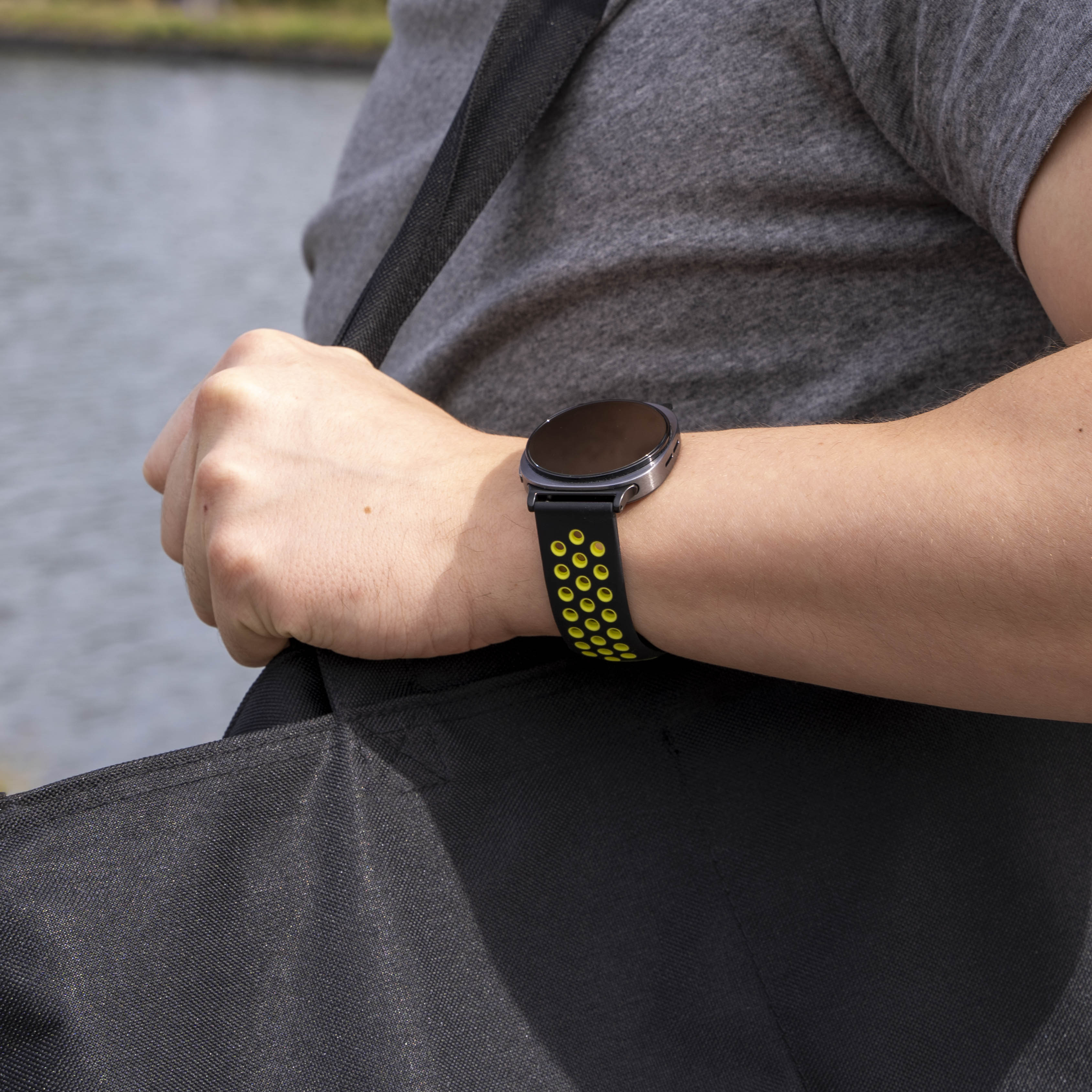 Bracelet sport Samsung Galaxy Watch 9 - 44mm (noir/jaune)