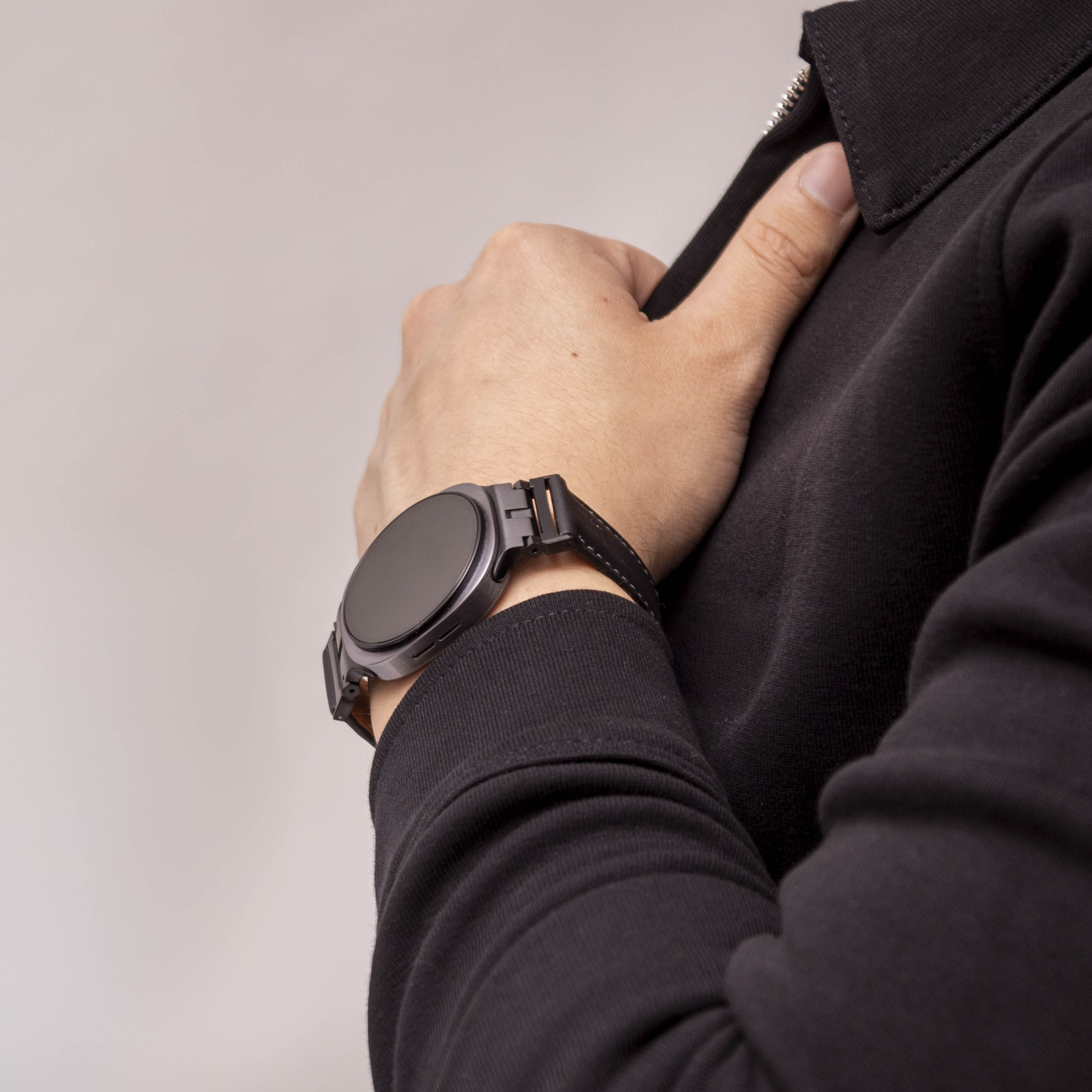 Bracelet cuir Premium Samsung Galaxy Watch 8 - 44mm (noir)