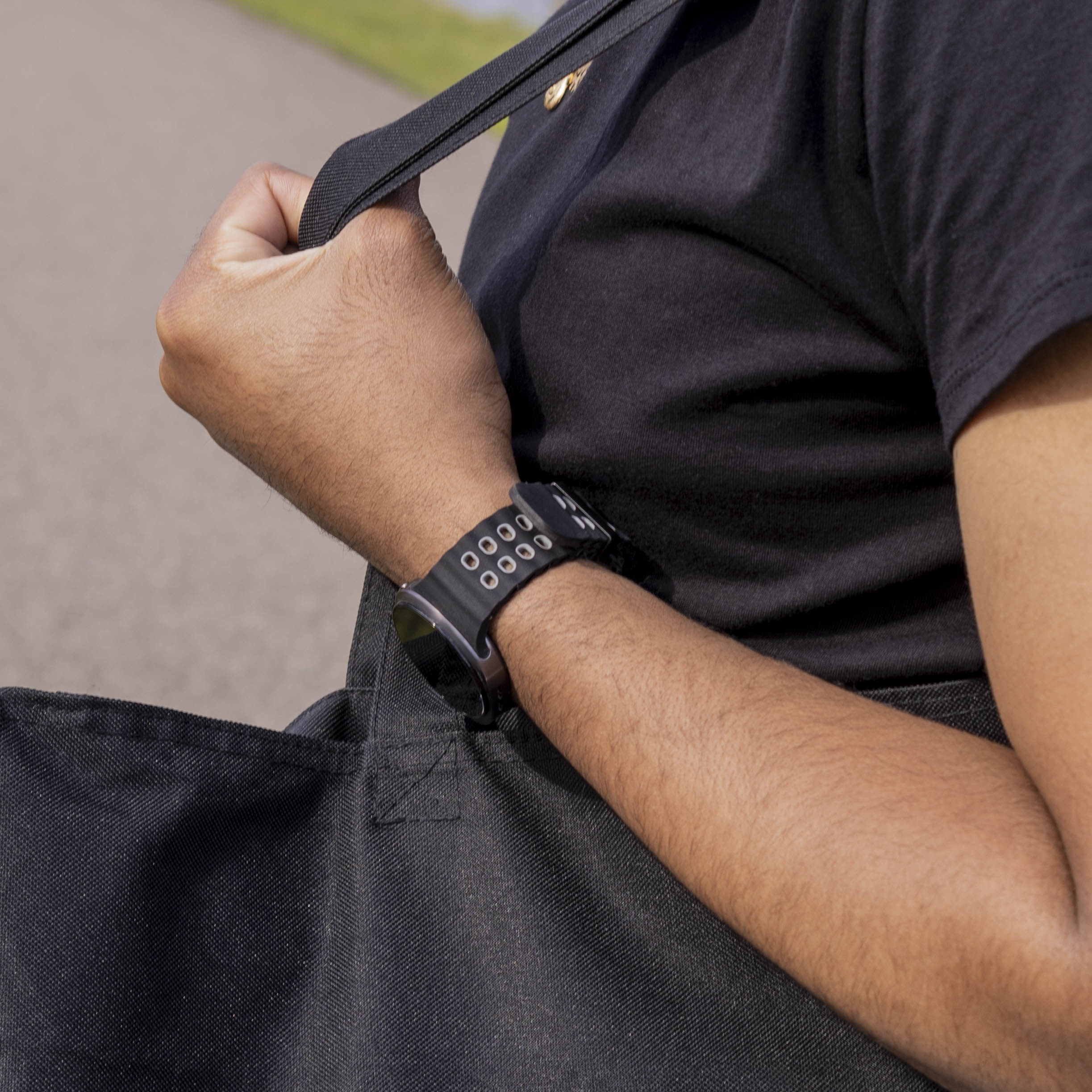 Samsung Galaxy Watch 9 - 44mm Ocean Strap (Black/Grey)