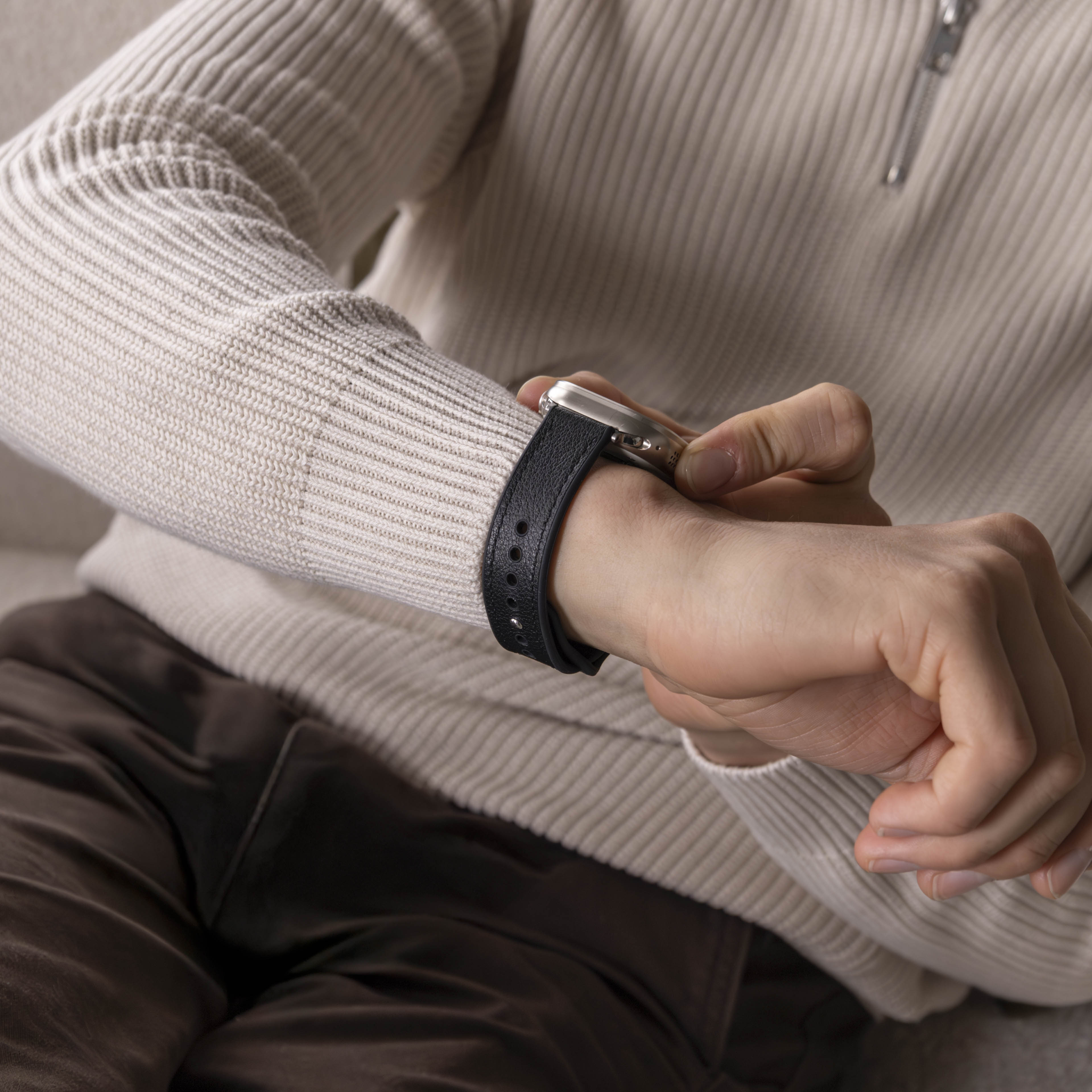 Bracelet boucle cuir hybride Apple Watch Ultra (noir)