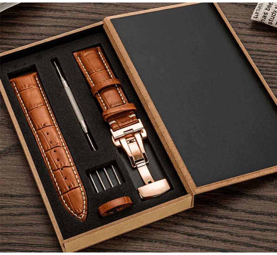 samsung-galaxy-watch-luxe-leren-band-Brown-4