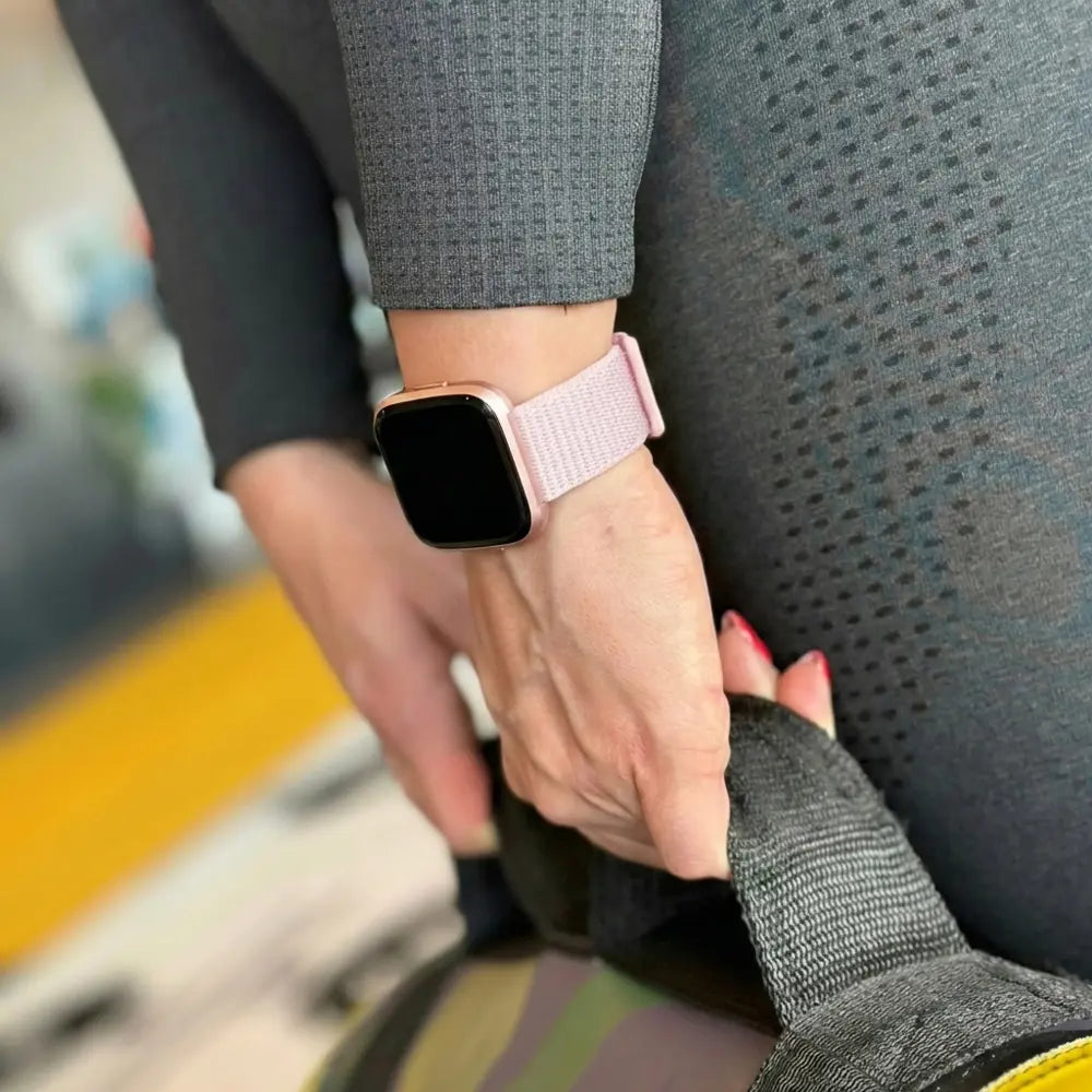 Fitbit Versa - Versa 2 Nylon Strap (Light Pink)