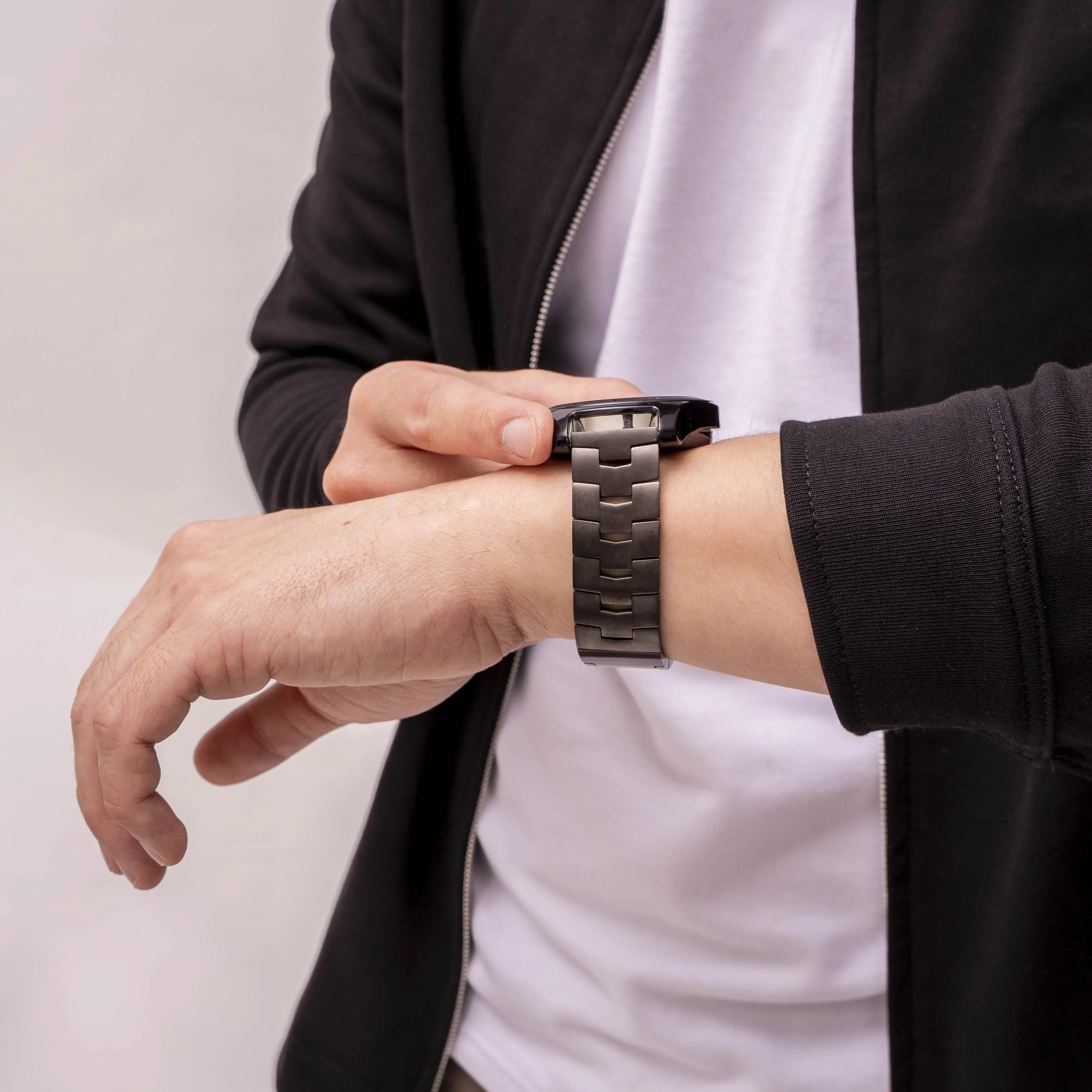 Bracelet titane grain (fermoir plat) Amazfit GTR 2 (graphite)