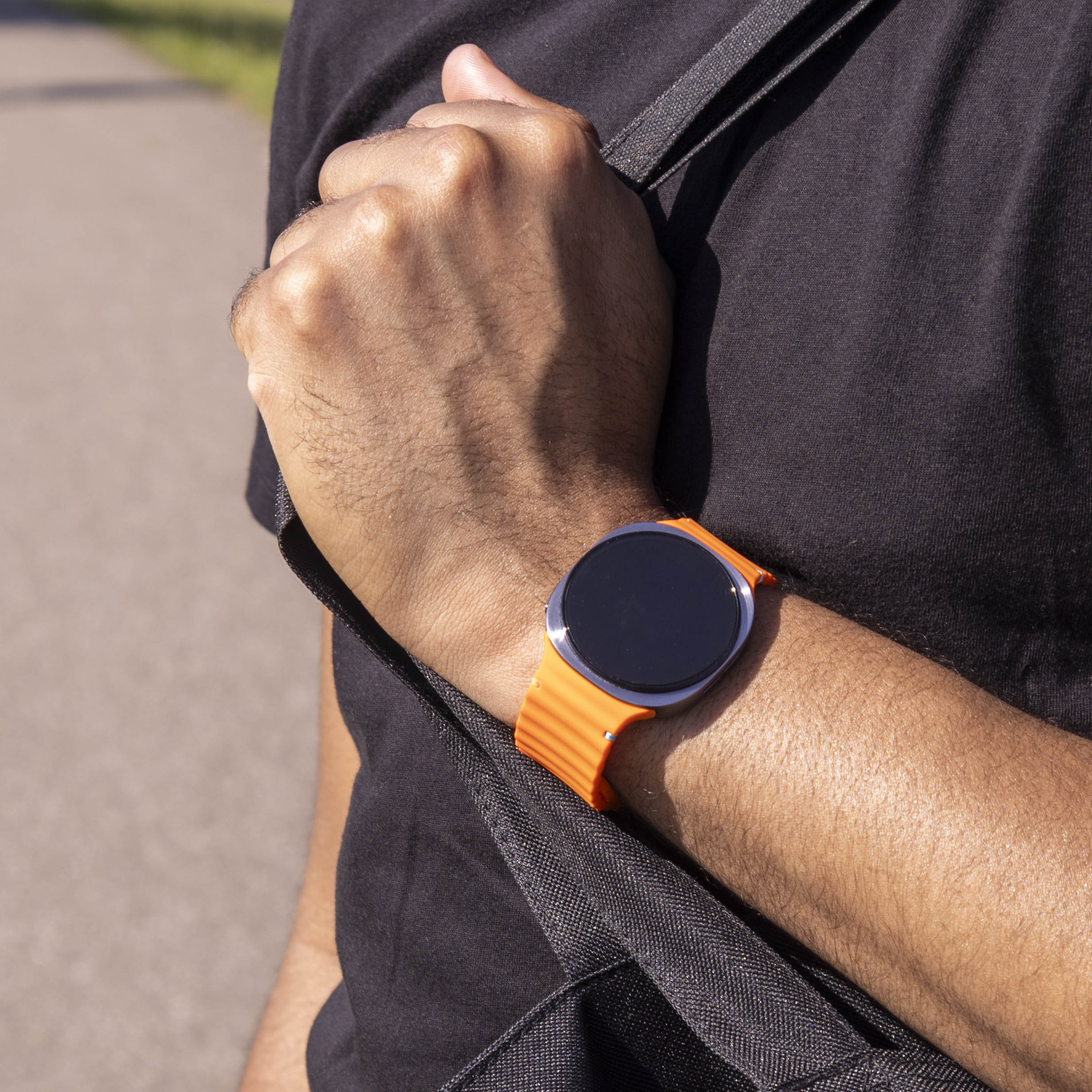 Samsung Galaxy Watch 9 - 44mm Wave Silicone Strap (Orange)