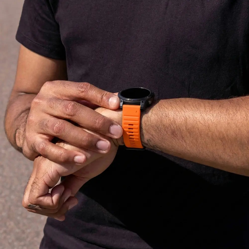 Garmin Fenix 5 / 6 Outdoor Silicone Strap (Orange)