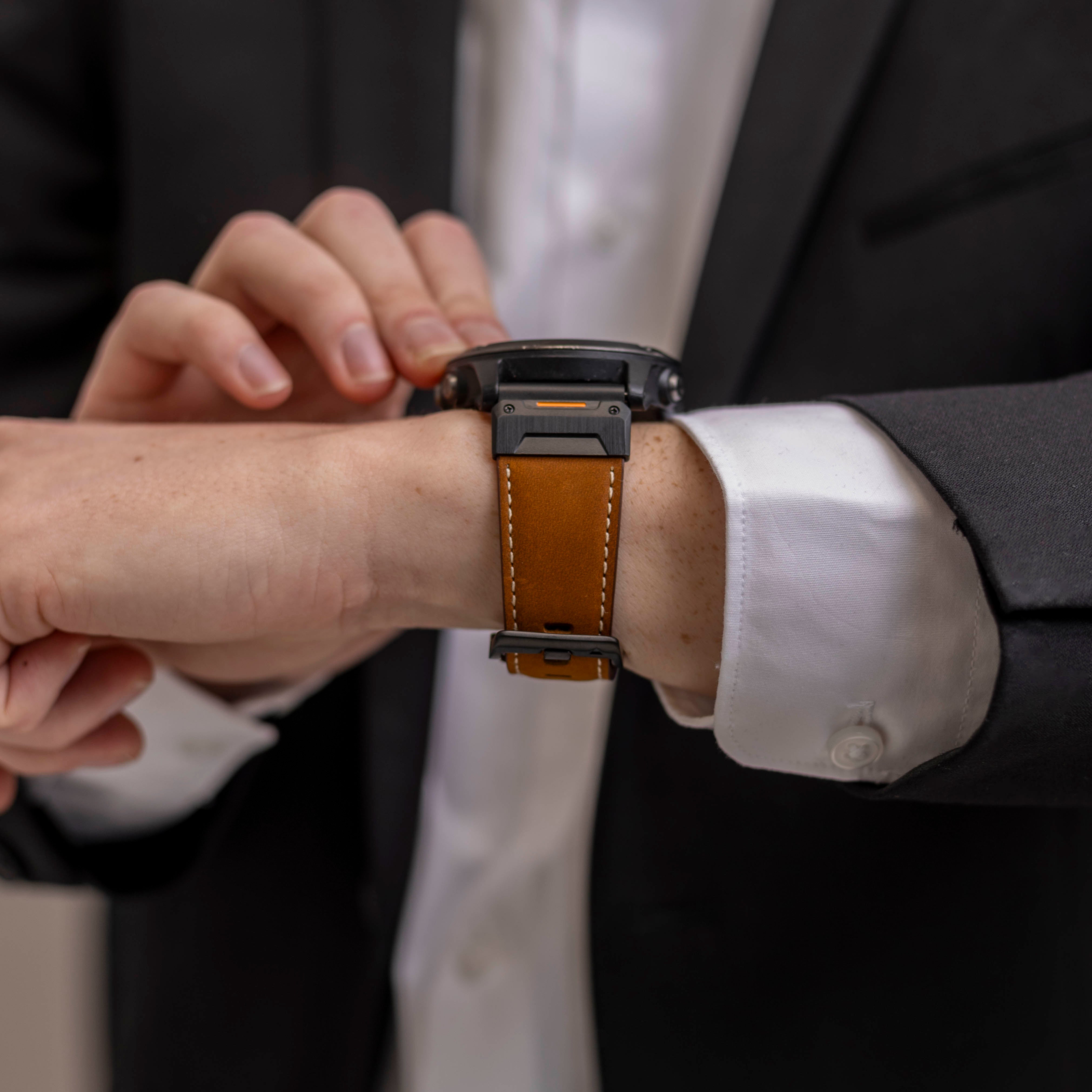 Bracelet en cuir véritable Garmin Enduro 1 / 2 / 3 (marron)