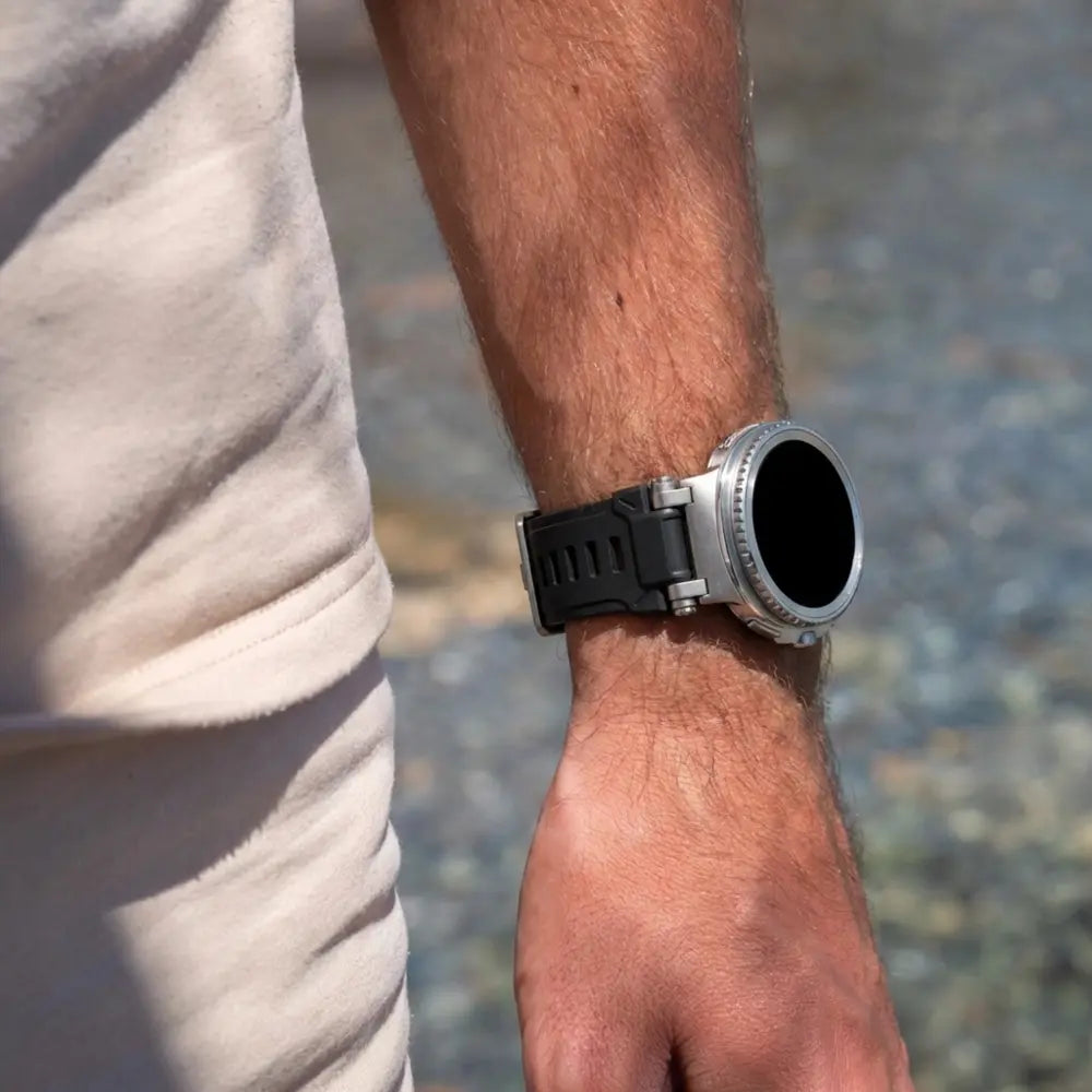 Bracelet silicone 'Explorer' Samsung Galaxy Watch 8 44mm (negro avec titane)