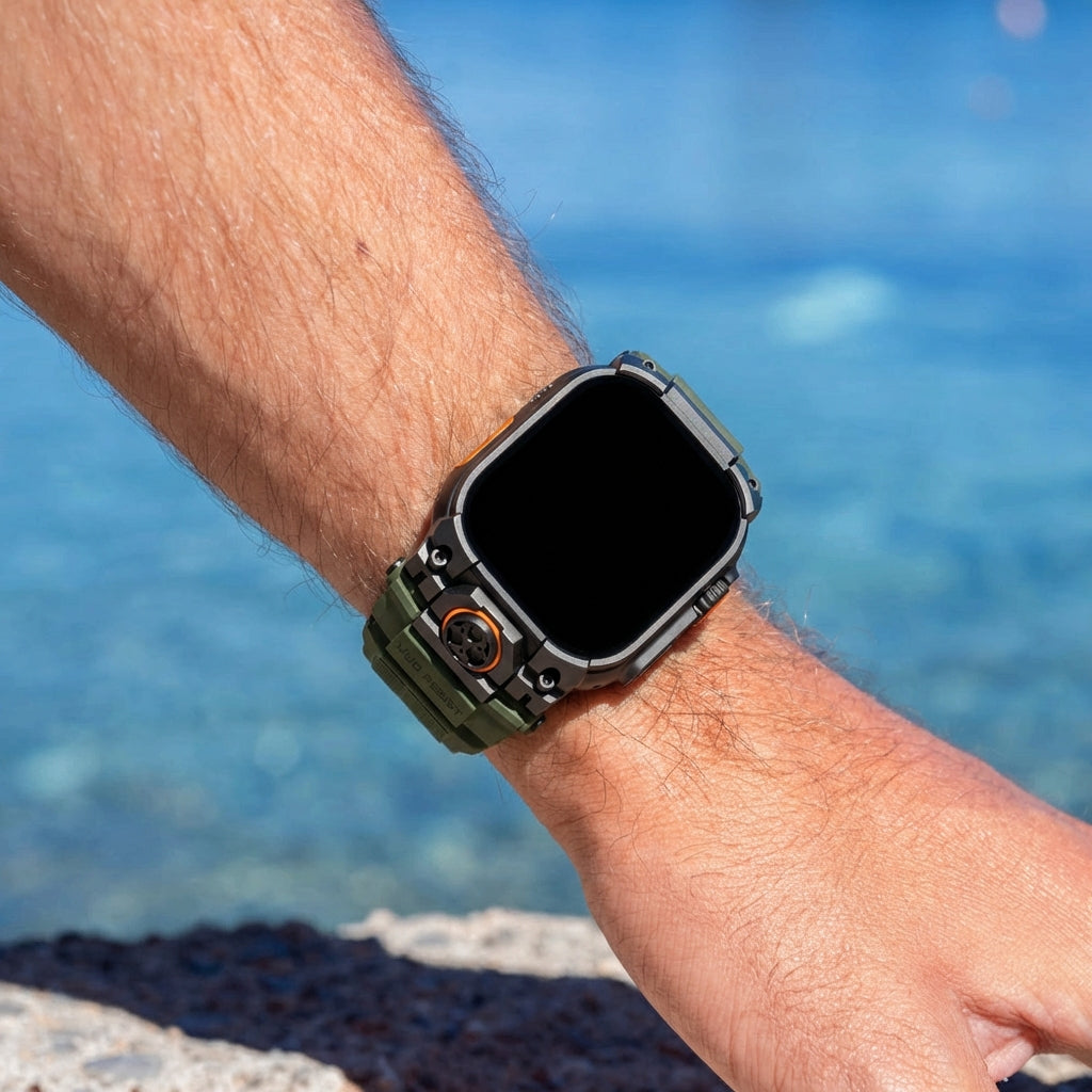 Apple Watch Ultra 'Four Claw' Silicone Strap (Green with Black)