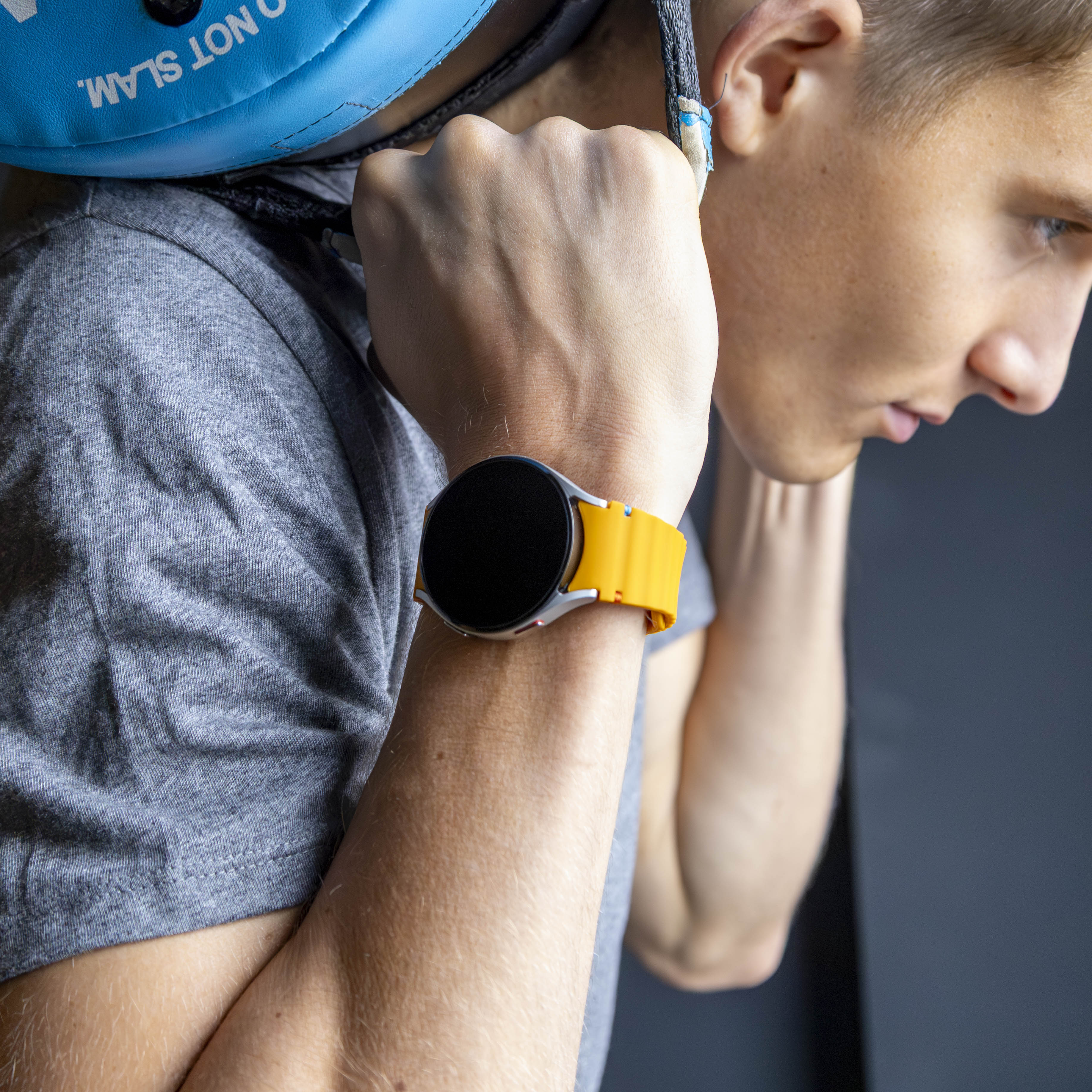 Samsung Galaxy Watch 4 Classic 46mm Wave Strap (Yellow)
