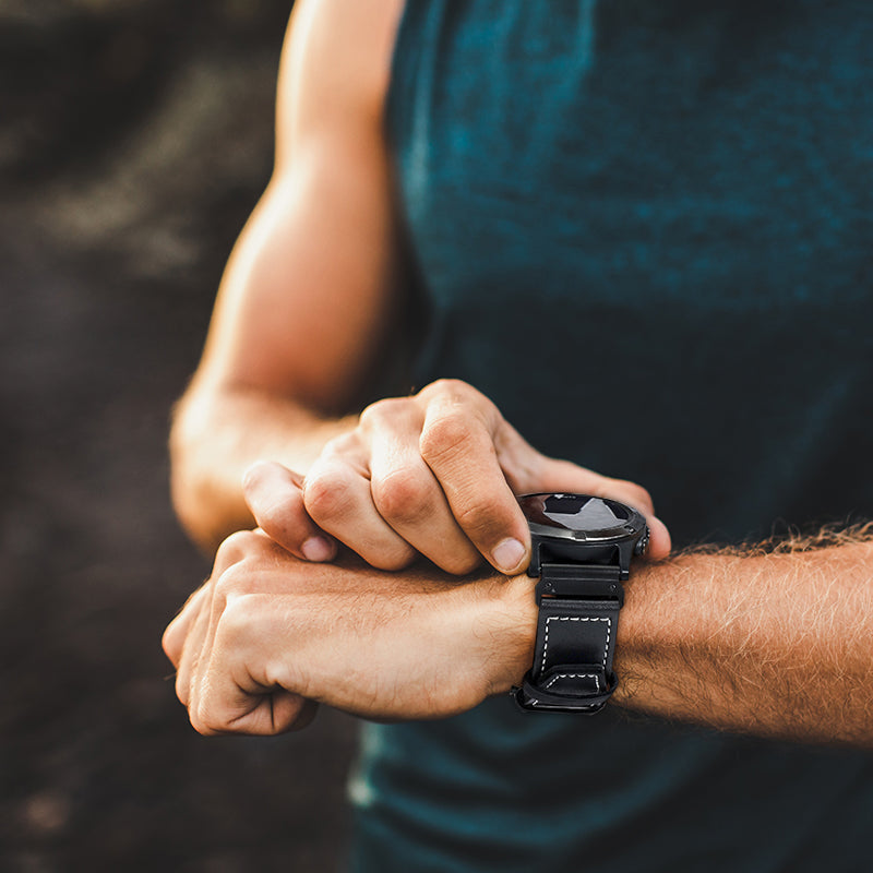 Garmin Forerunner 970 Premium Leather Strap (Black)