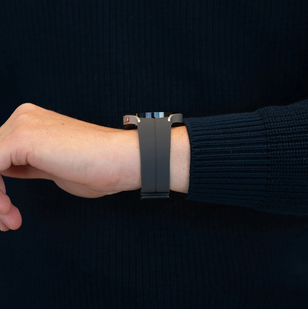 D-Buckle Silicone Strap, dark grey, lifestyle photo