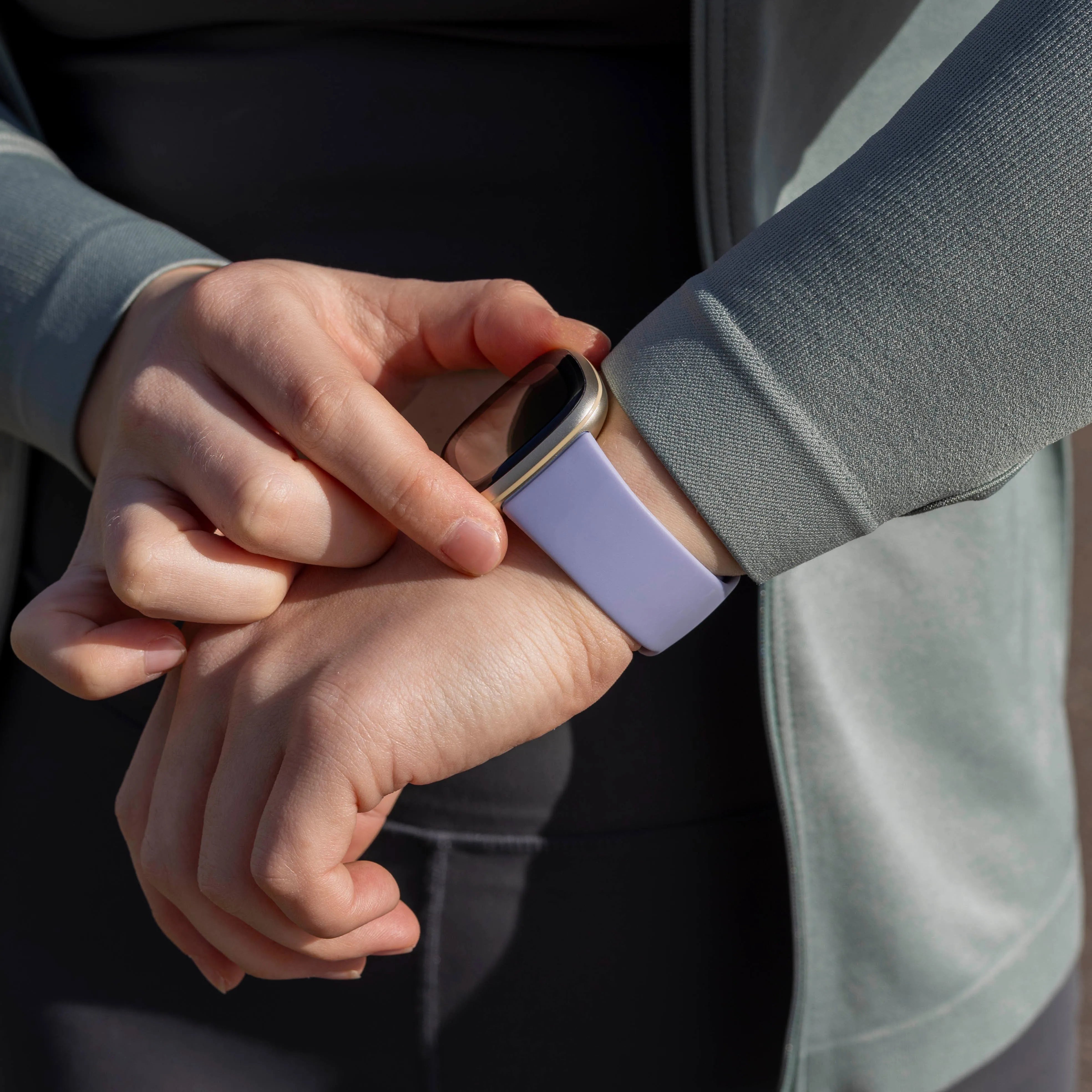 Bracelet silicone classique Fitbit Sense (lavande)