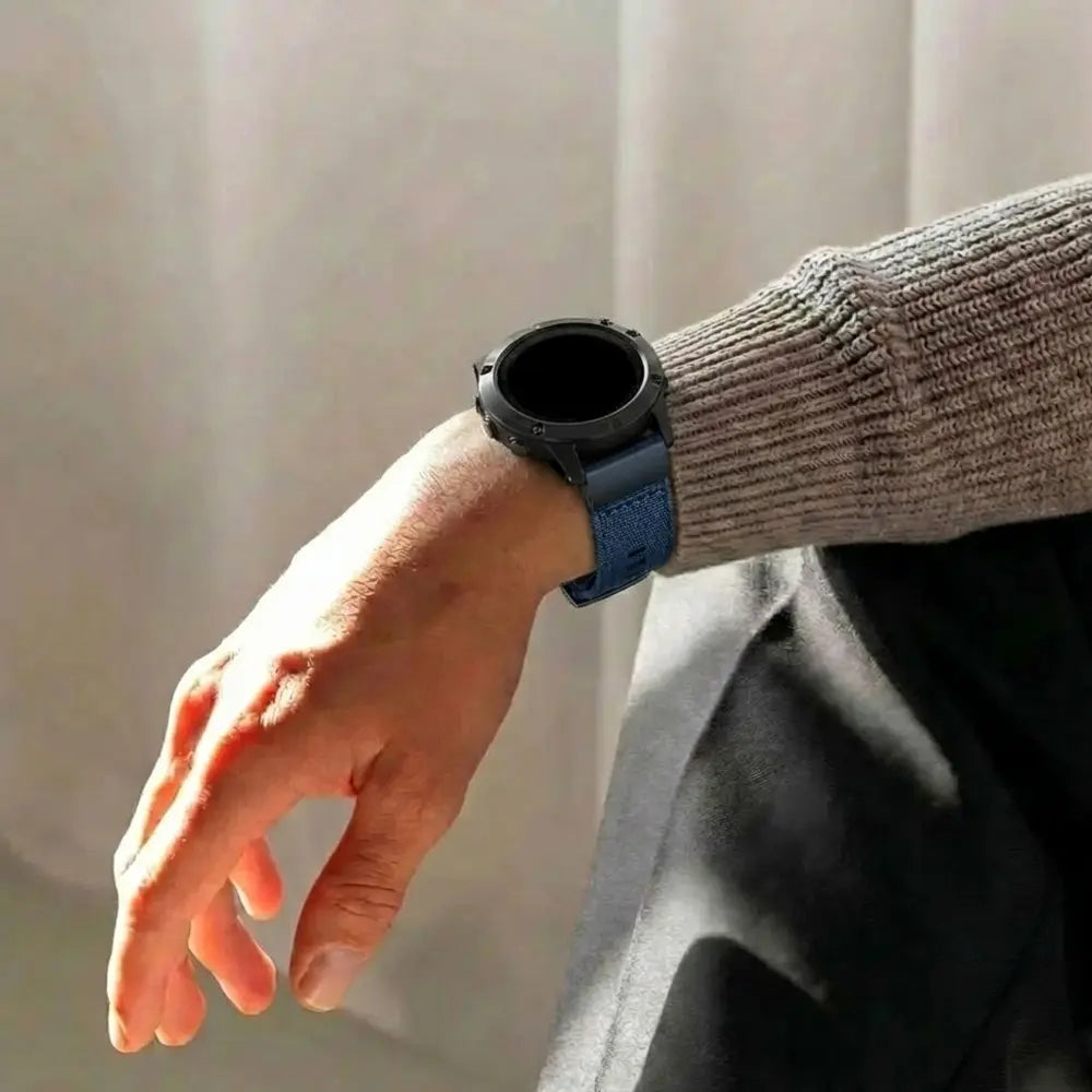 Garmin Fenix 7 Nylon Hybrid Strap (Blue)