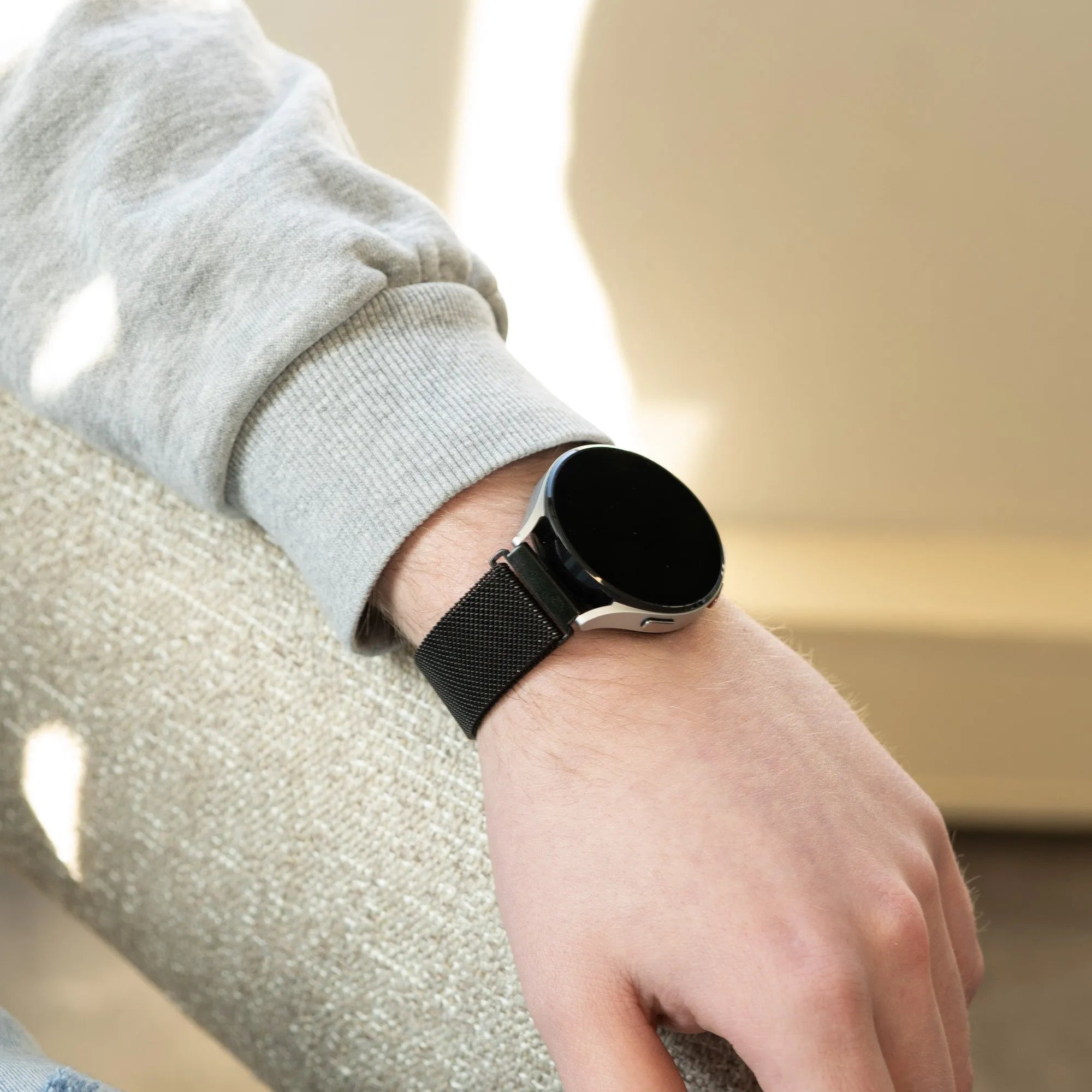 OnePlus Watch 3 - 43mm Milanese Strap (Black)