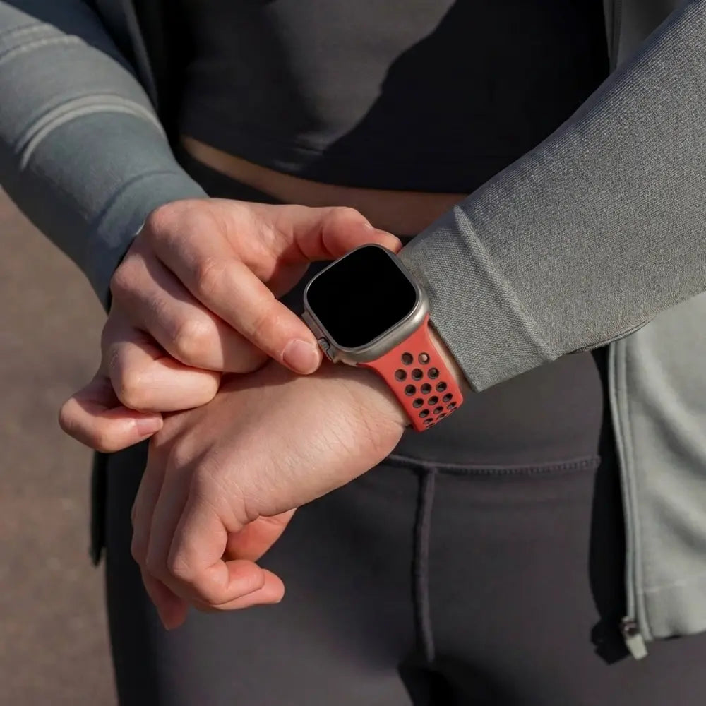 Bracelet sport Apple Watch (rouge/noir)