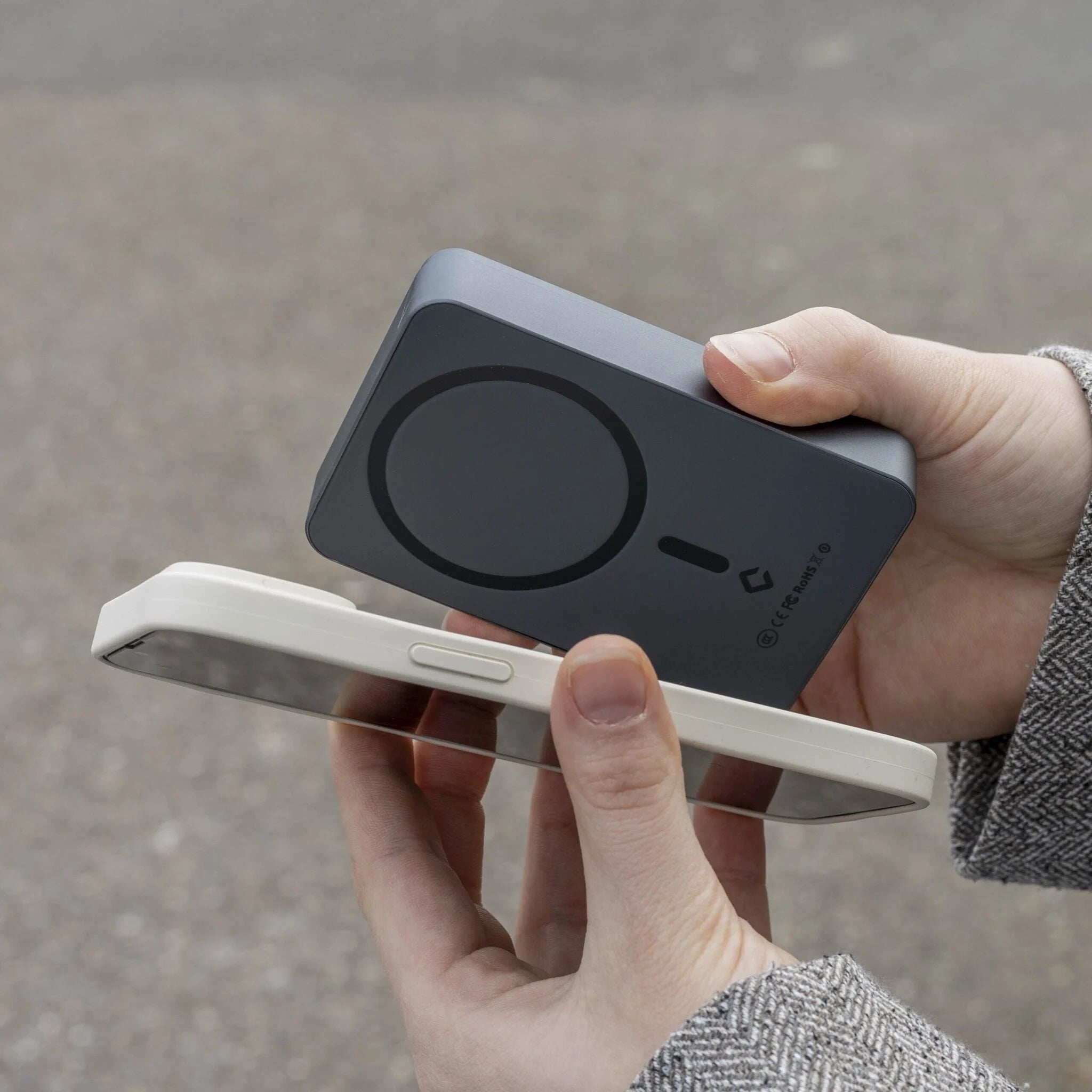 20W MagSafe Solid 10.000 mAh Powerbank (black)
