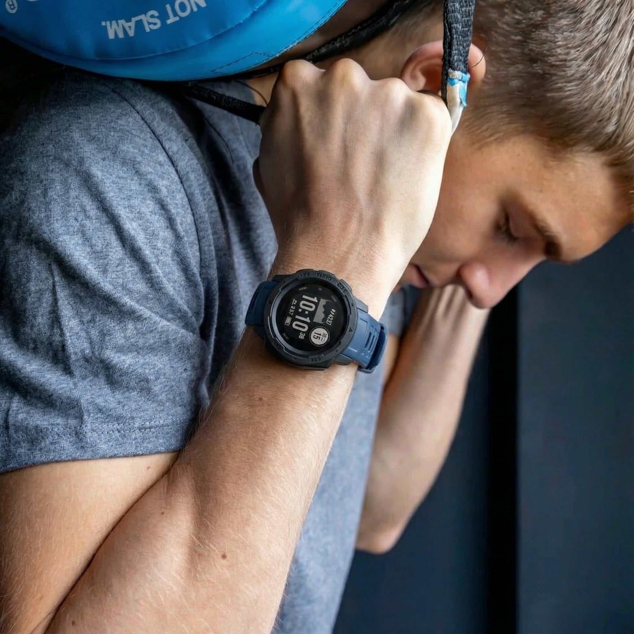 Bracelet silicone Garmin Instinct 1 / 2 (bleu fonce)