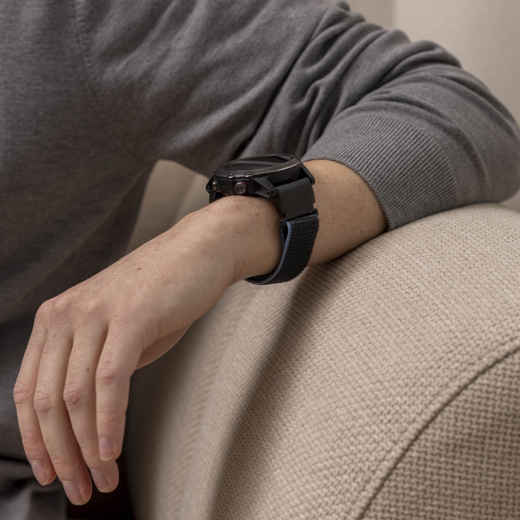 Garmin Forerunner 970 Nylon Strap (Charcoal)