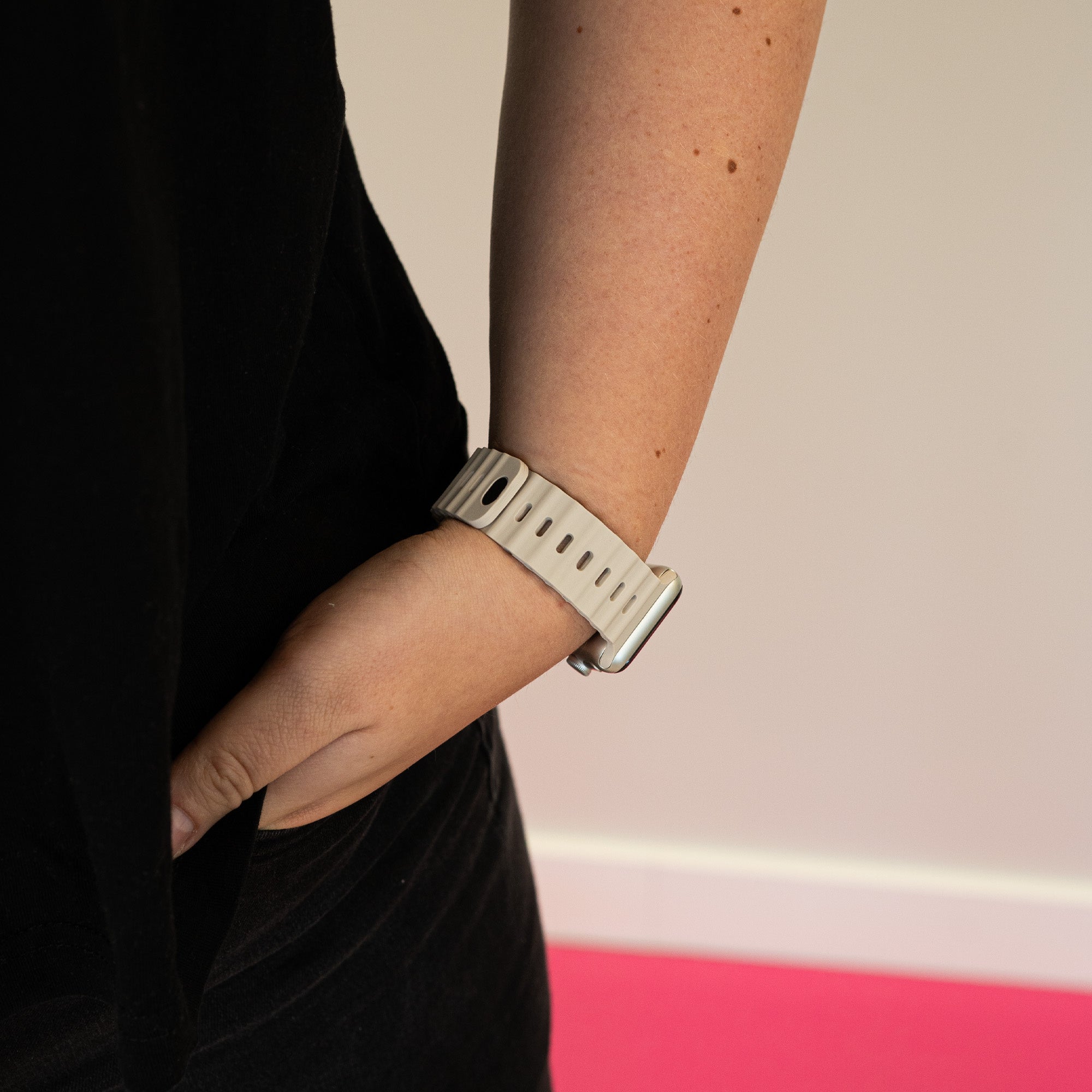 Bracelet Ocean Apple Watch avec fermeture à pression (lumière stellaire)