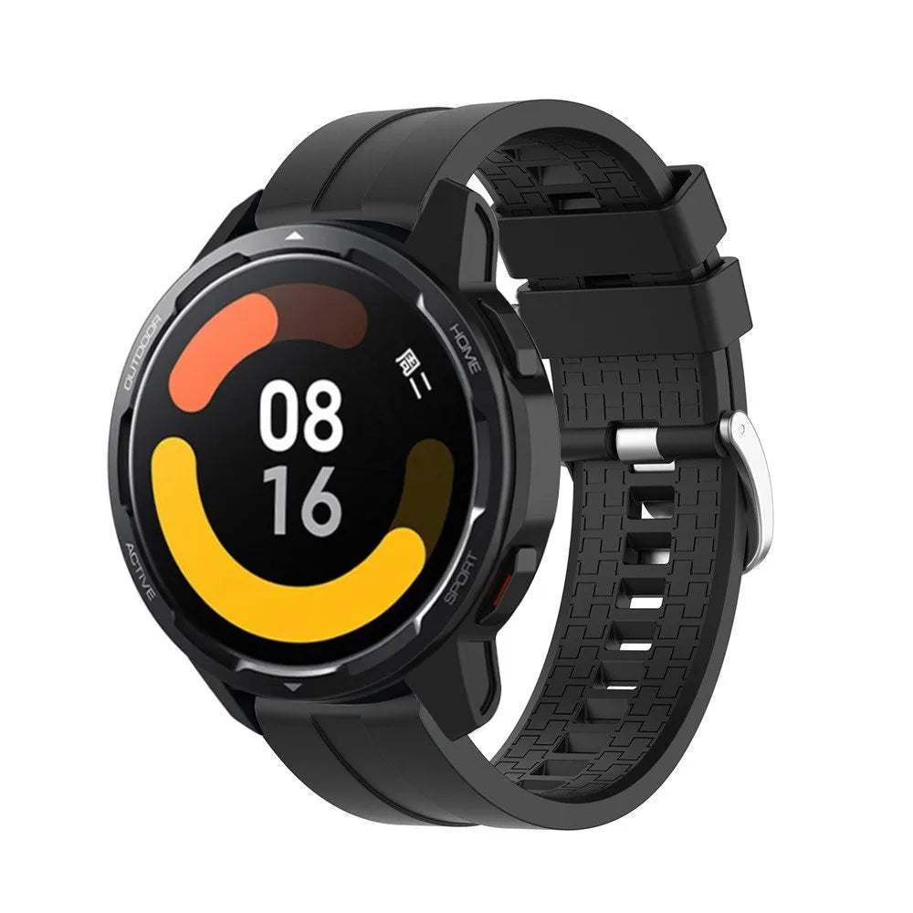 Silicone Strap 'Extreme', black, on a watch, 3/4 front view