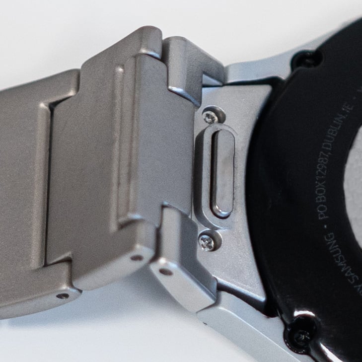 Bracelet titane 'One push' Samsung Galaxy Watch 5 Pro (argent)