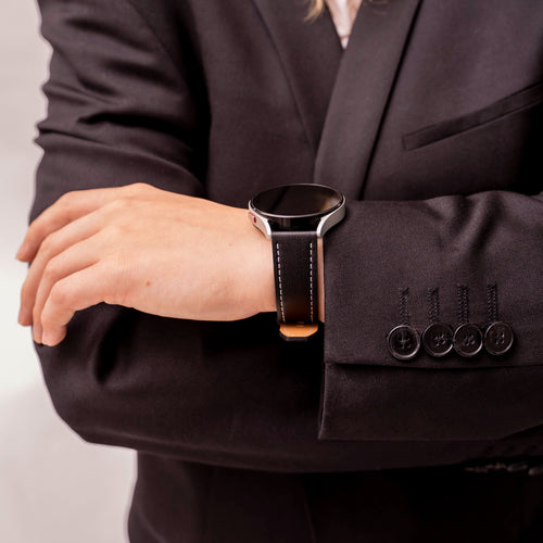 Samsung Galaxy Watch 4 Classic 42mm 'One Push' Leather Strap (Black)