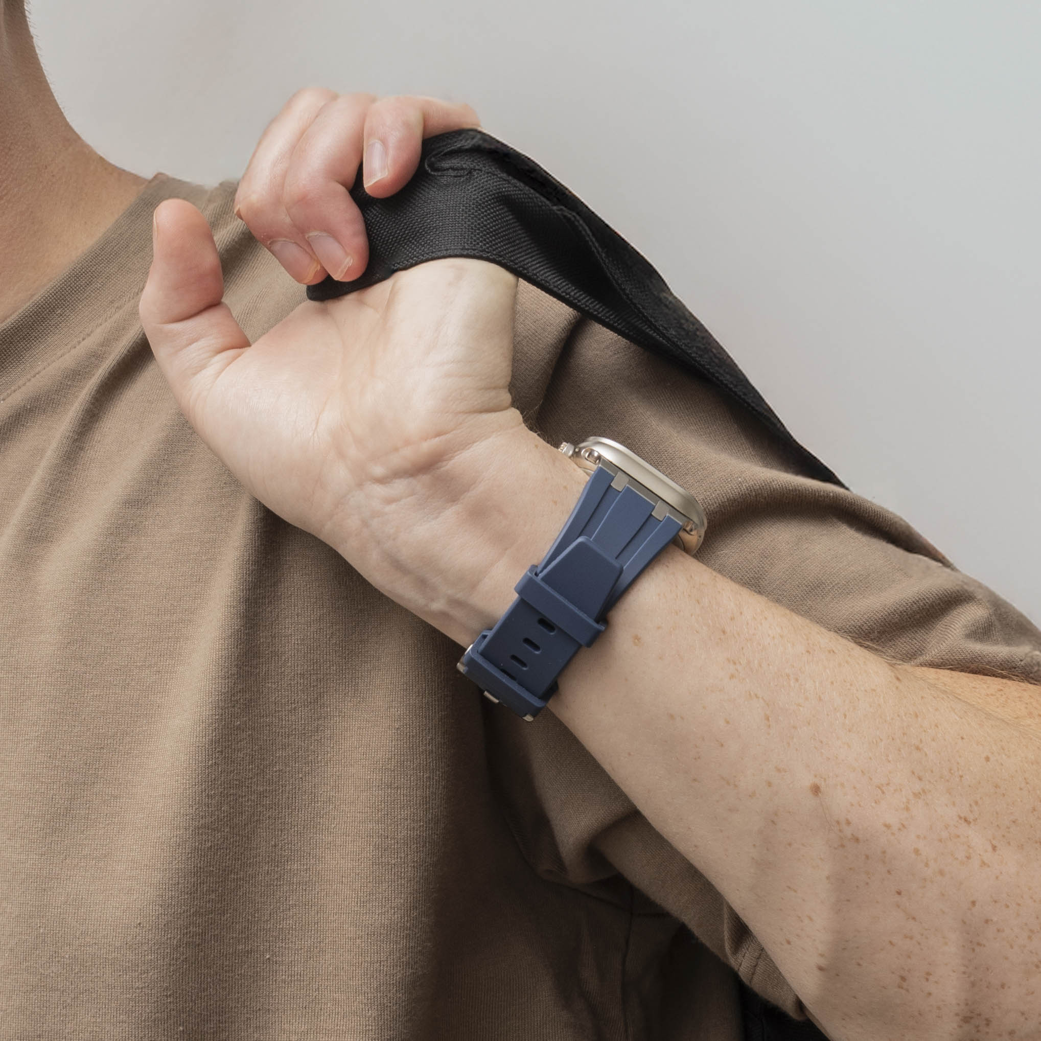 Apple Watch Ultra Luxury Liquid Silicone Strap (Blue/Silver)
