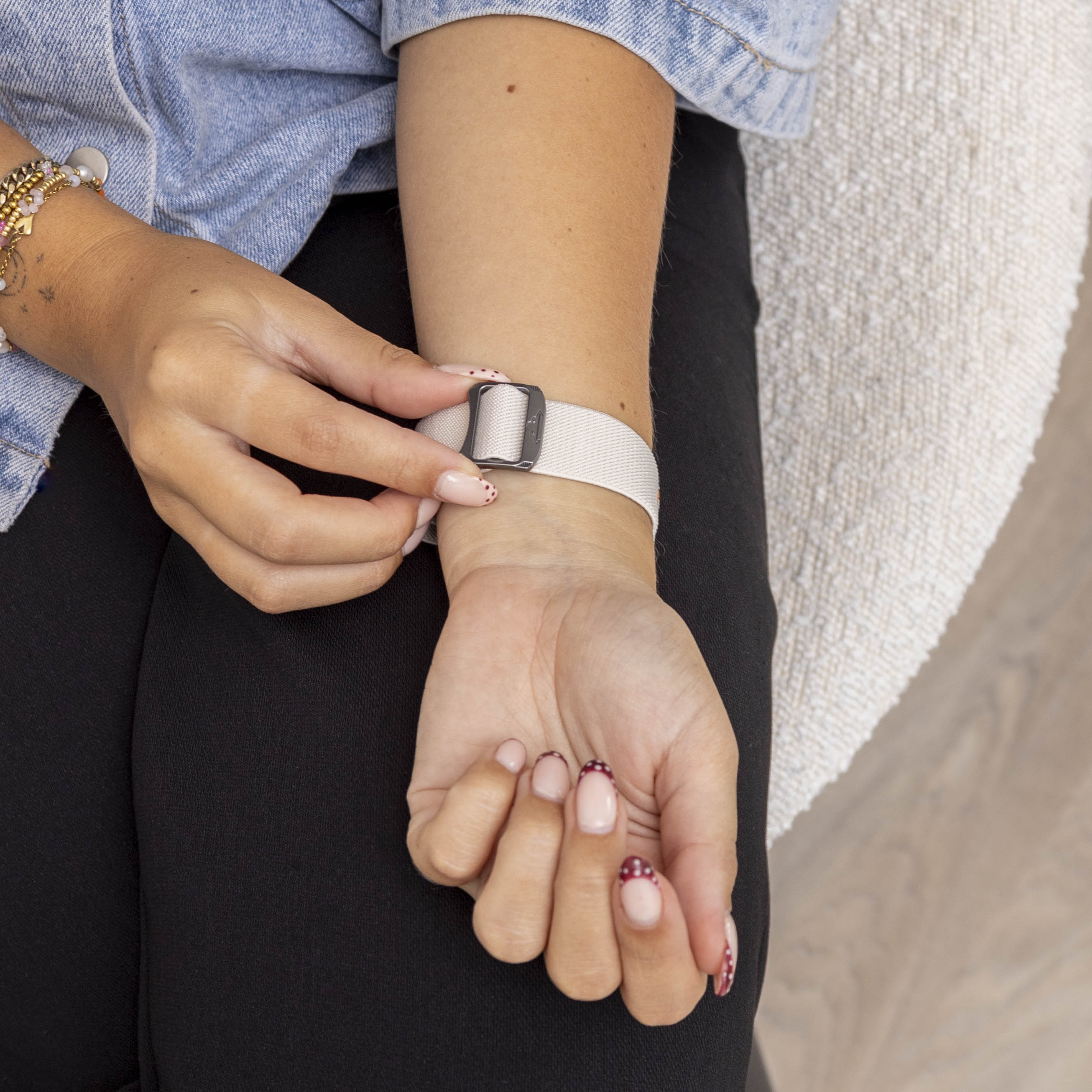 Bracelet elastique Samsung Galaxy Watch 8 - 40mm (lumière stellaire)