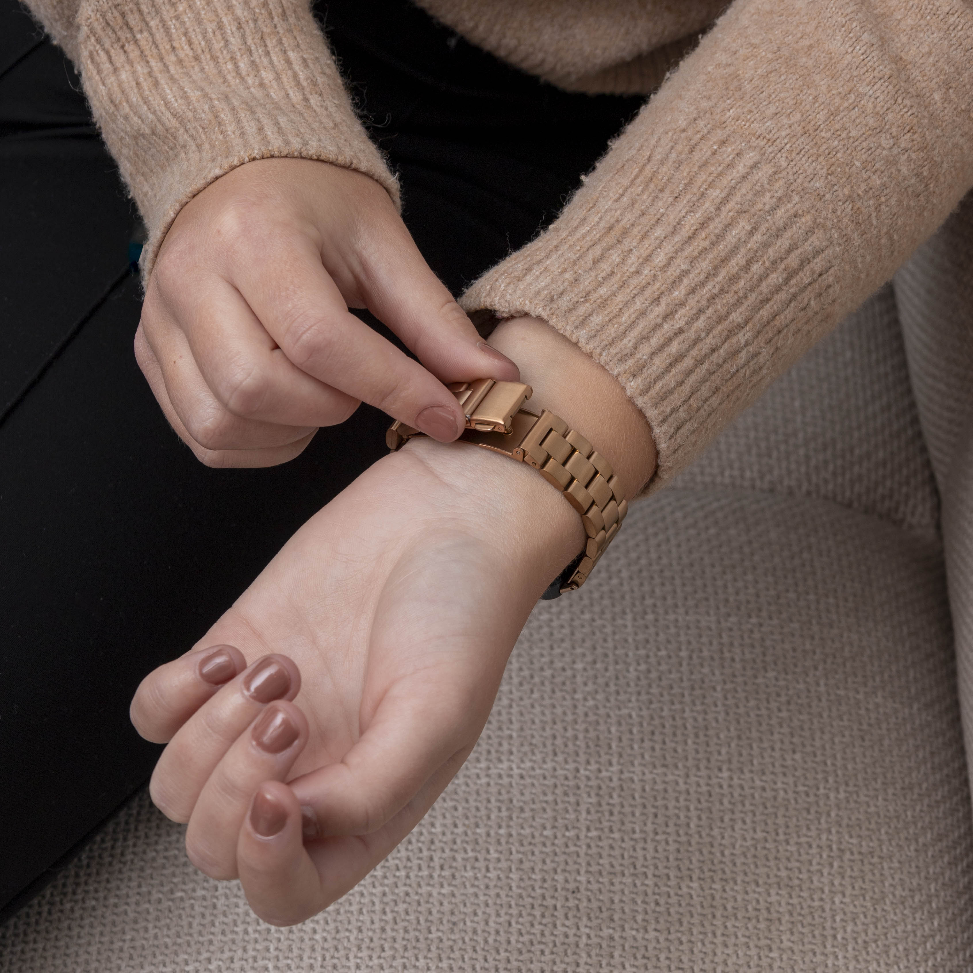 Bracelet acier Huawei Band 8 (or rose)