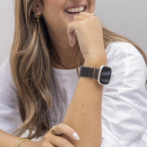 Bracelet acier boucle Fitbit Versa 4 (noir)