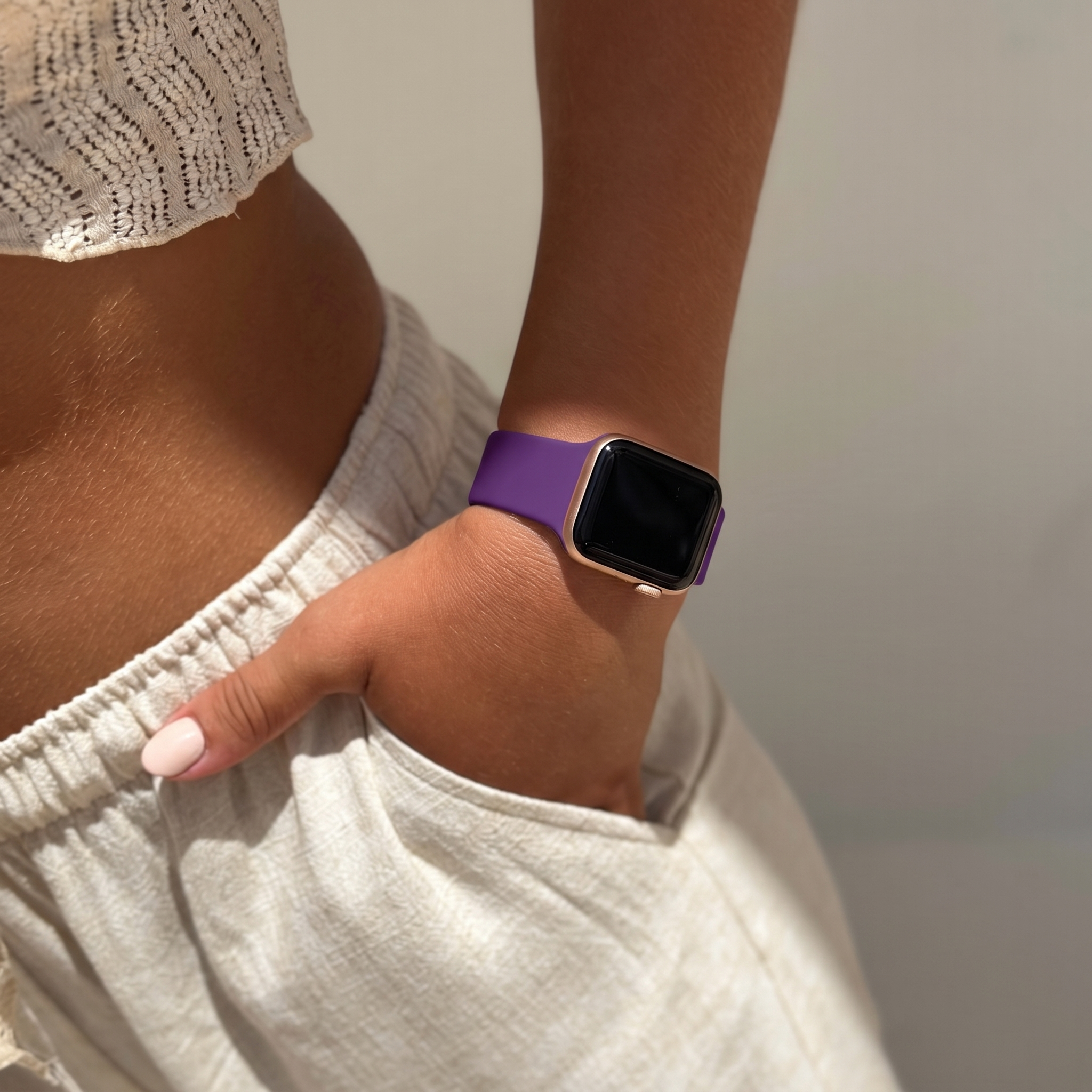 xoxo Wildhearts Bracelet silicone Apple Watch (violet foncé)