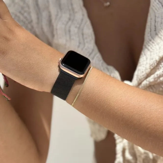 Bracelet milanais xoxo Wildhearts Apple Watch (noir)
