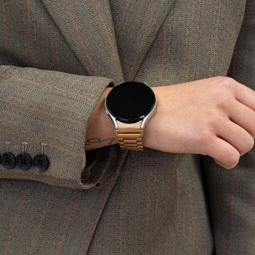 Steel Strap 'One Push', rose gold, lifestyle photo