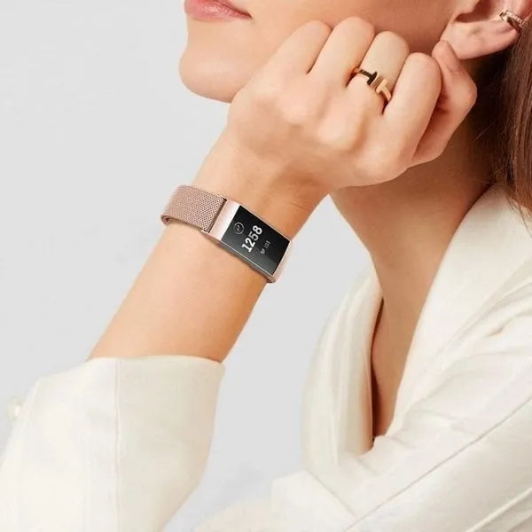Bracelet Milanais Fitbit Charge 4 (or rose)