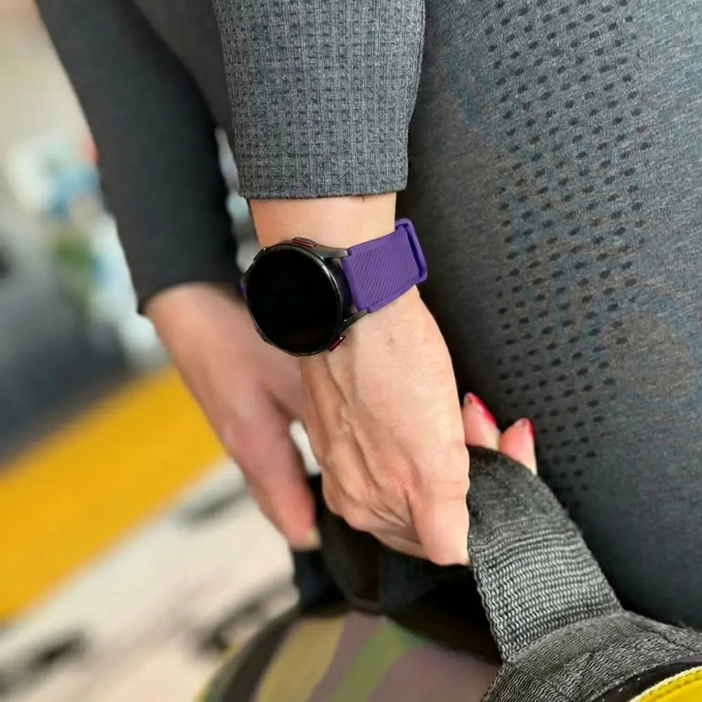 Samsung Galaxy Watch 4 44mm Silicone Strap with Buckle (Purple)