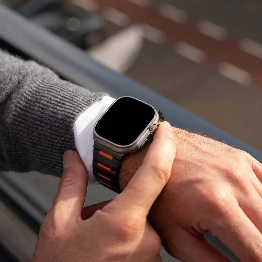 Apple Watch Steel Hybrid Strap (Black/Orange)