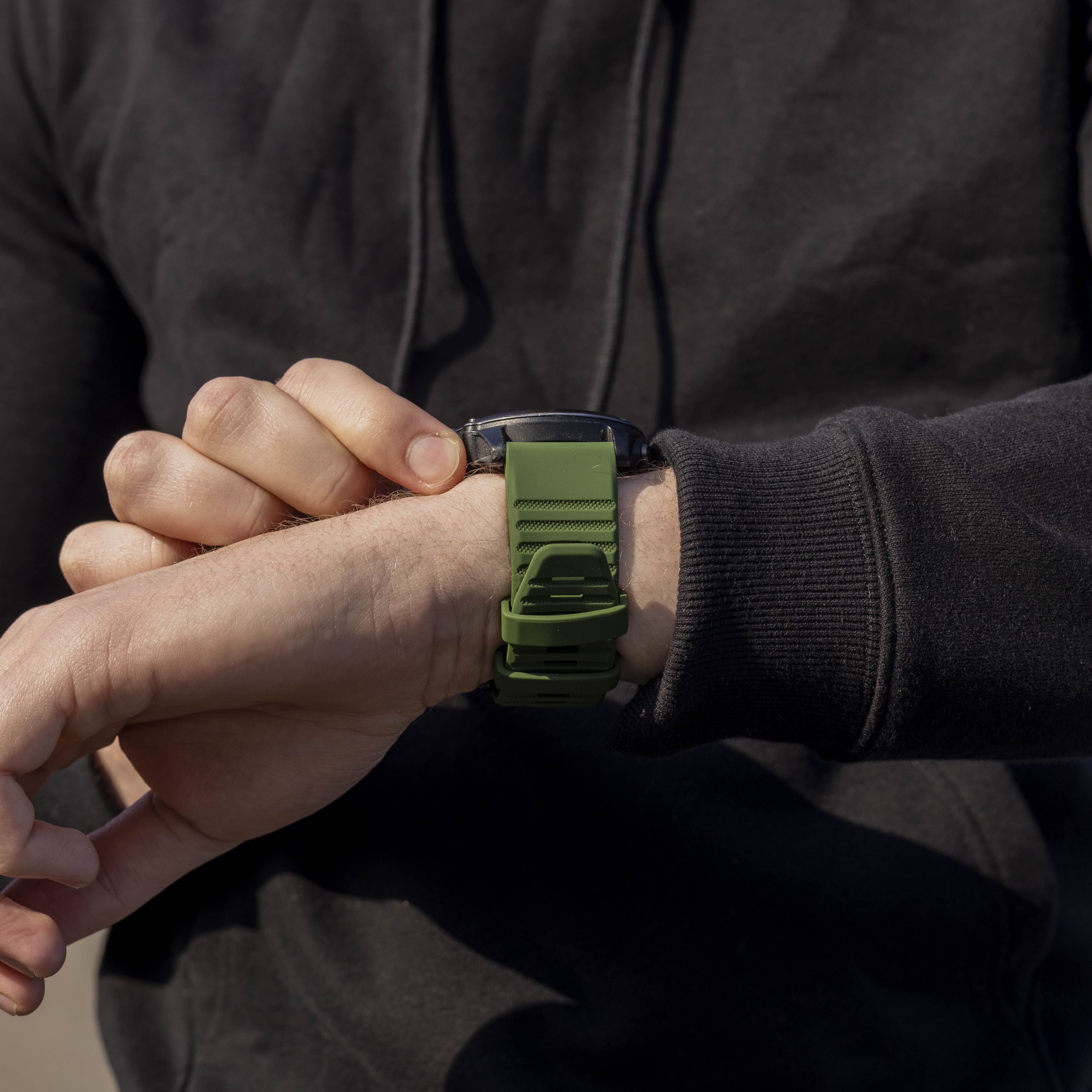 Garmin Fenix 7x Silicone Strap (Dark Green)