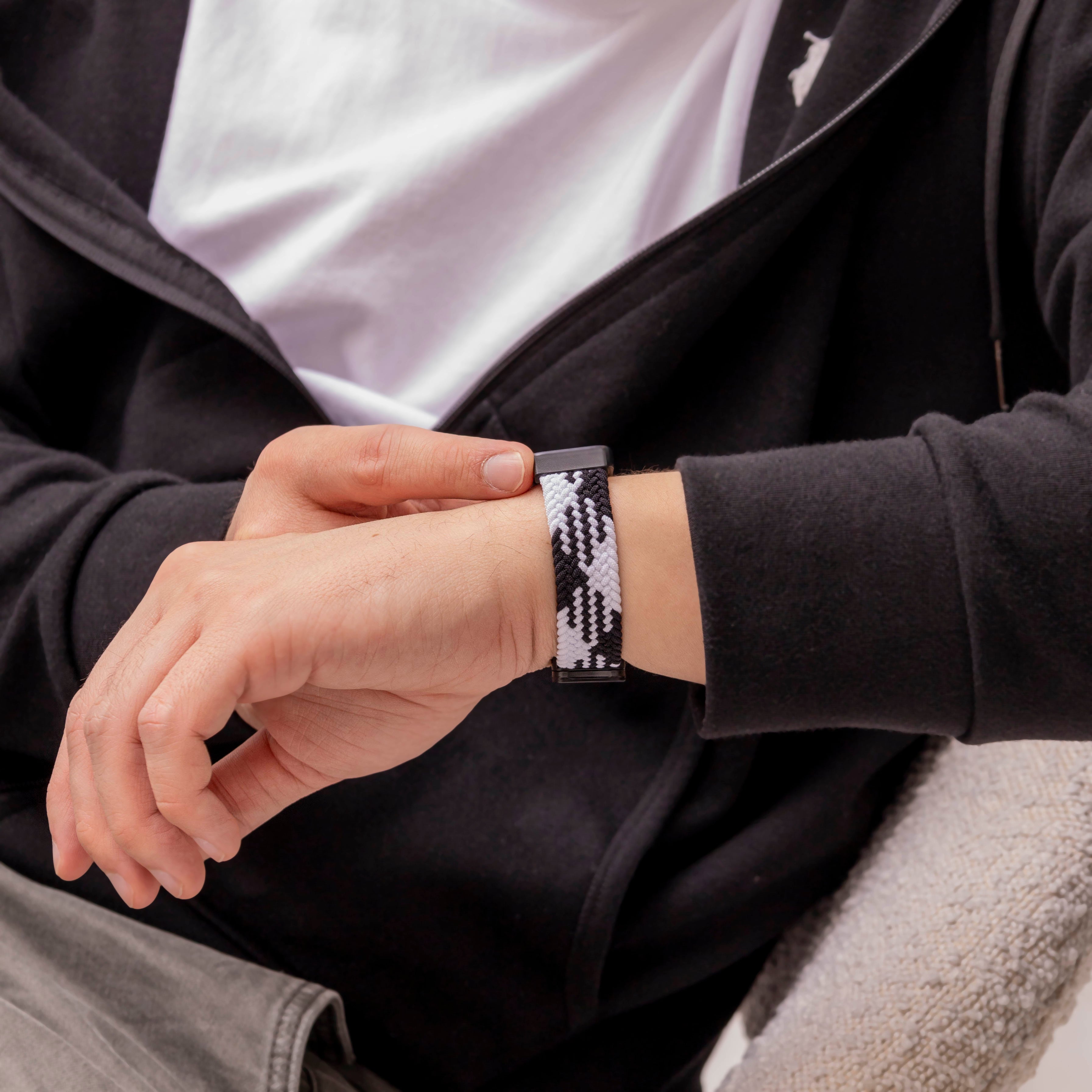 Bracelet tressé Huawei Band 8 (mandala noir)