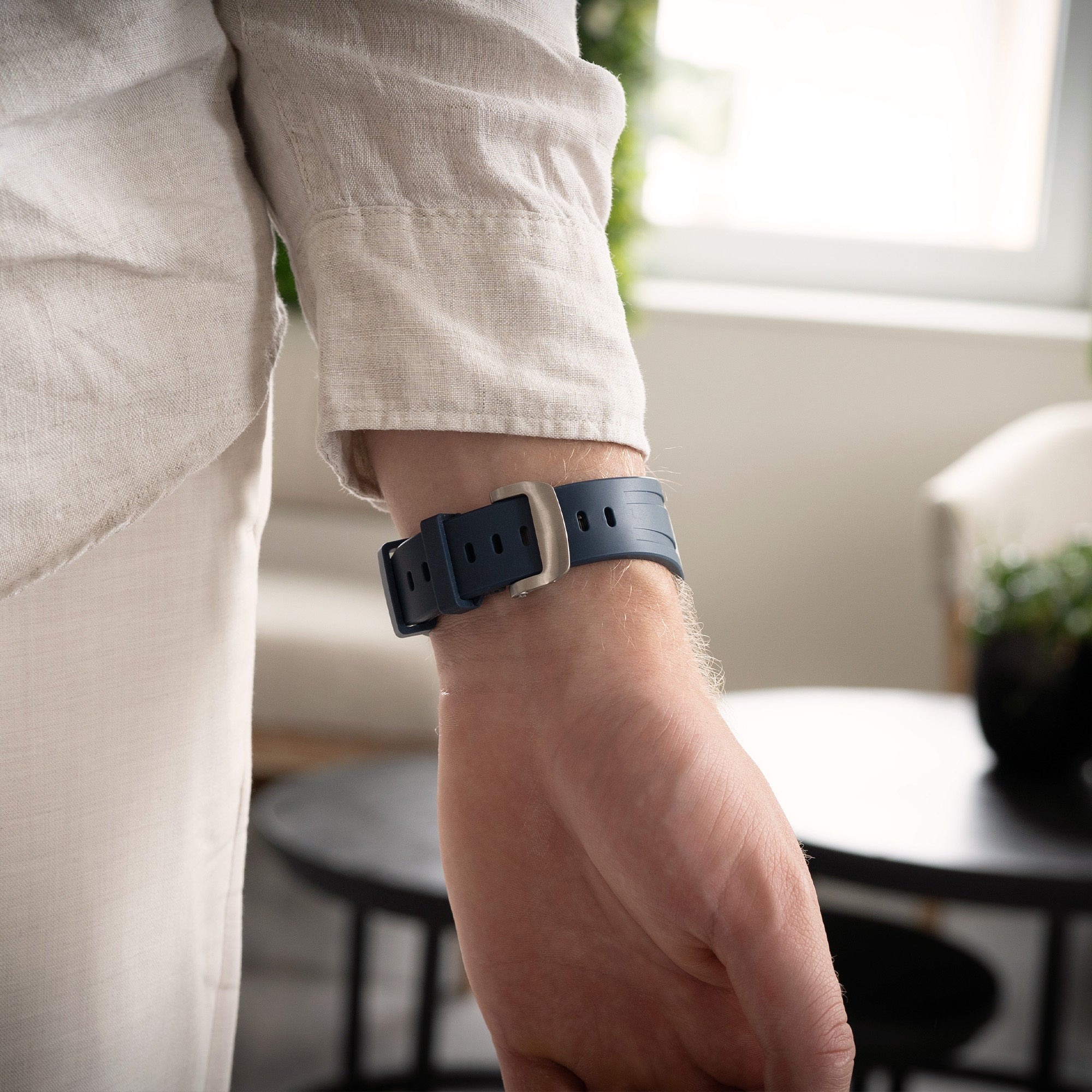 Bandz Bracelet silicone 'Luxe Liquid' Apple Watch Ultra (bleu/argent)