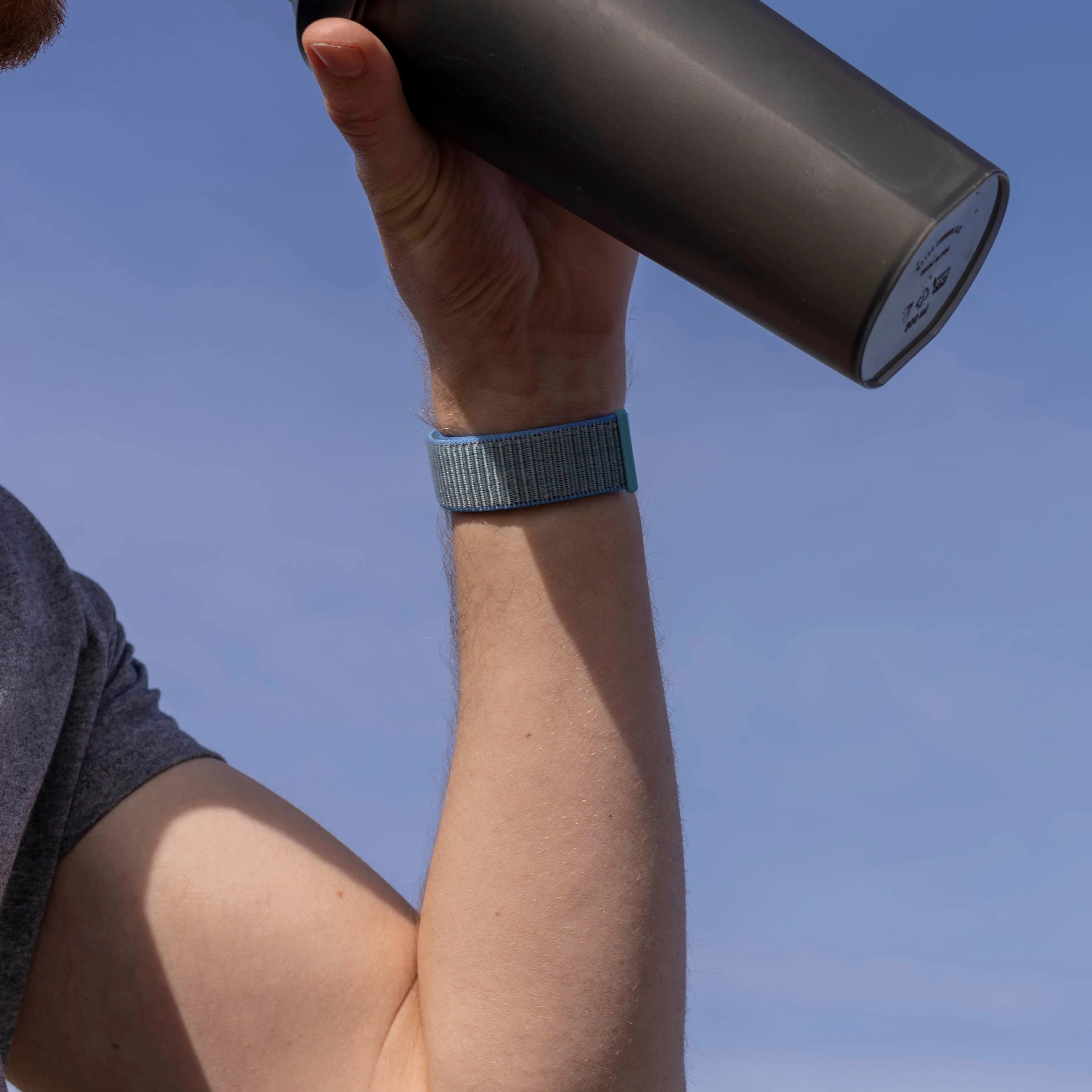 Bracelet nylon Fitbit Versa 3 (bleu clair)