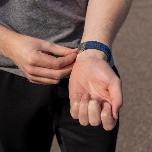 Bracelet tressé réglable Fitbit Versa 3 (bleu foncé)
