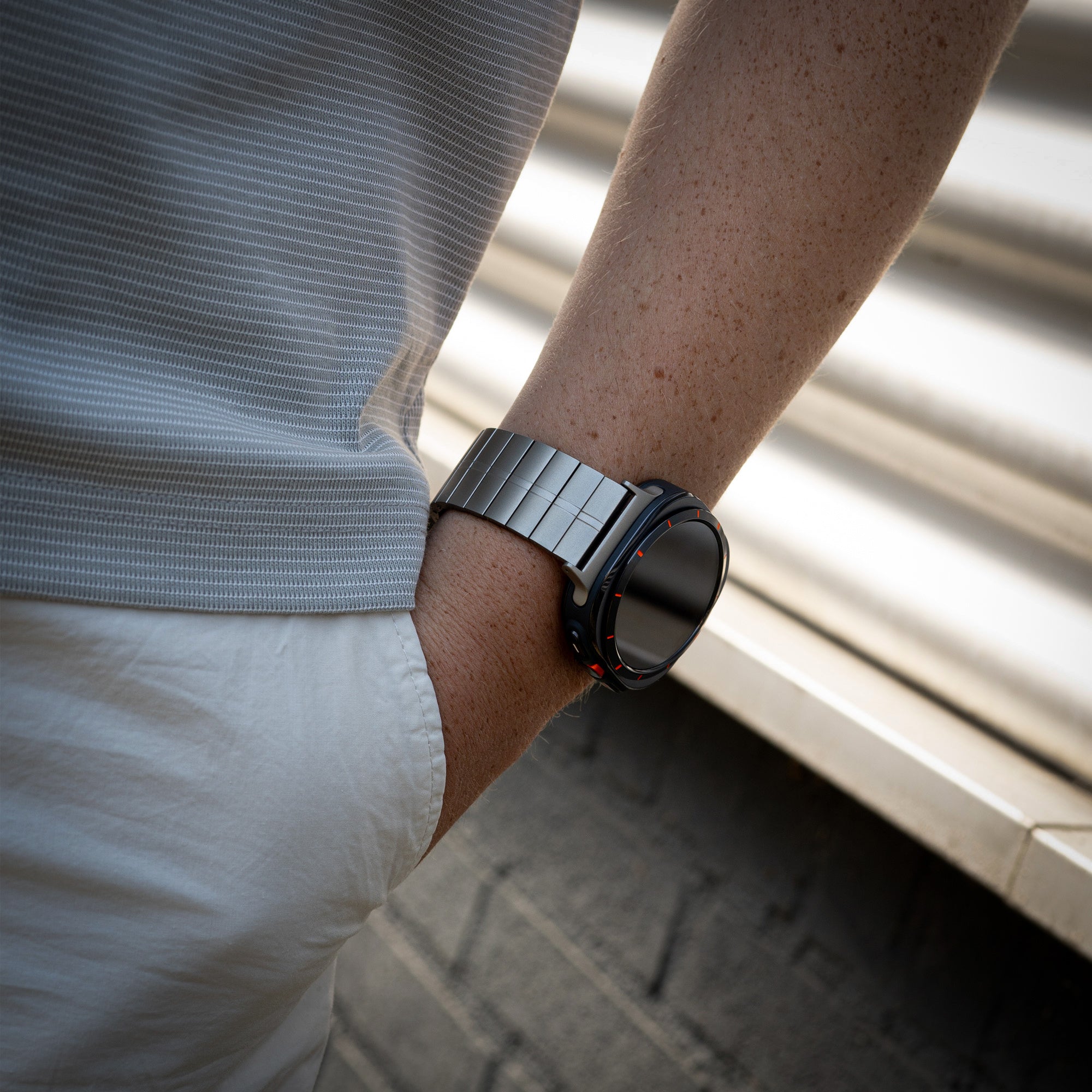 Bracelet métal de luxe Samsung Galaxy Watch Ultra (coleur titane)